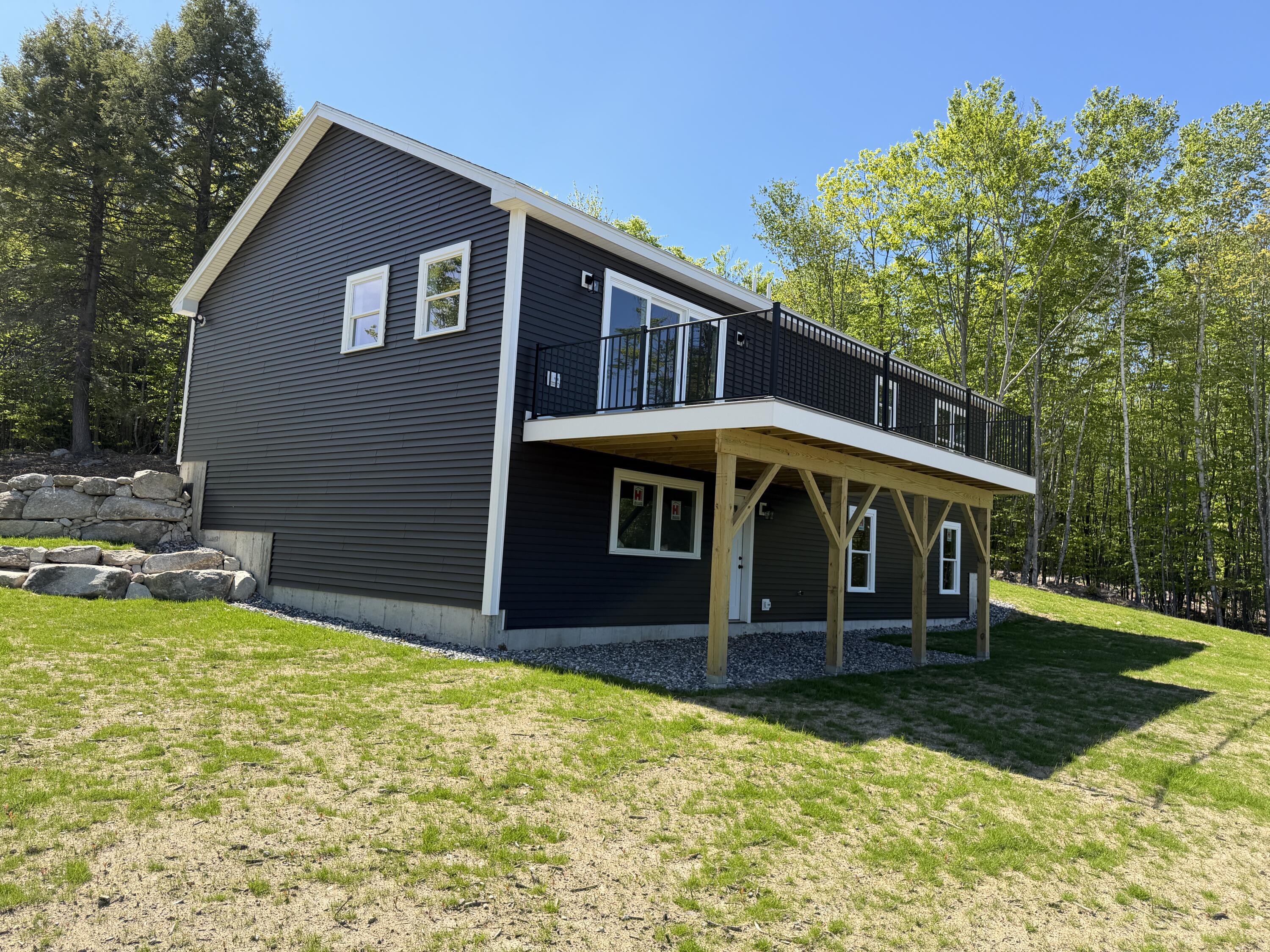 33 Overlook Way W