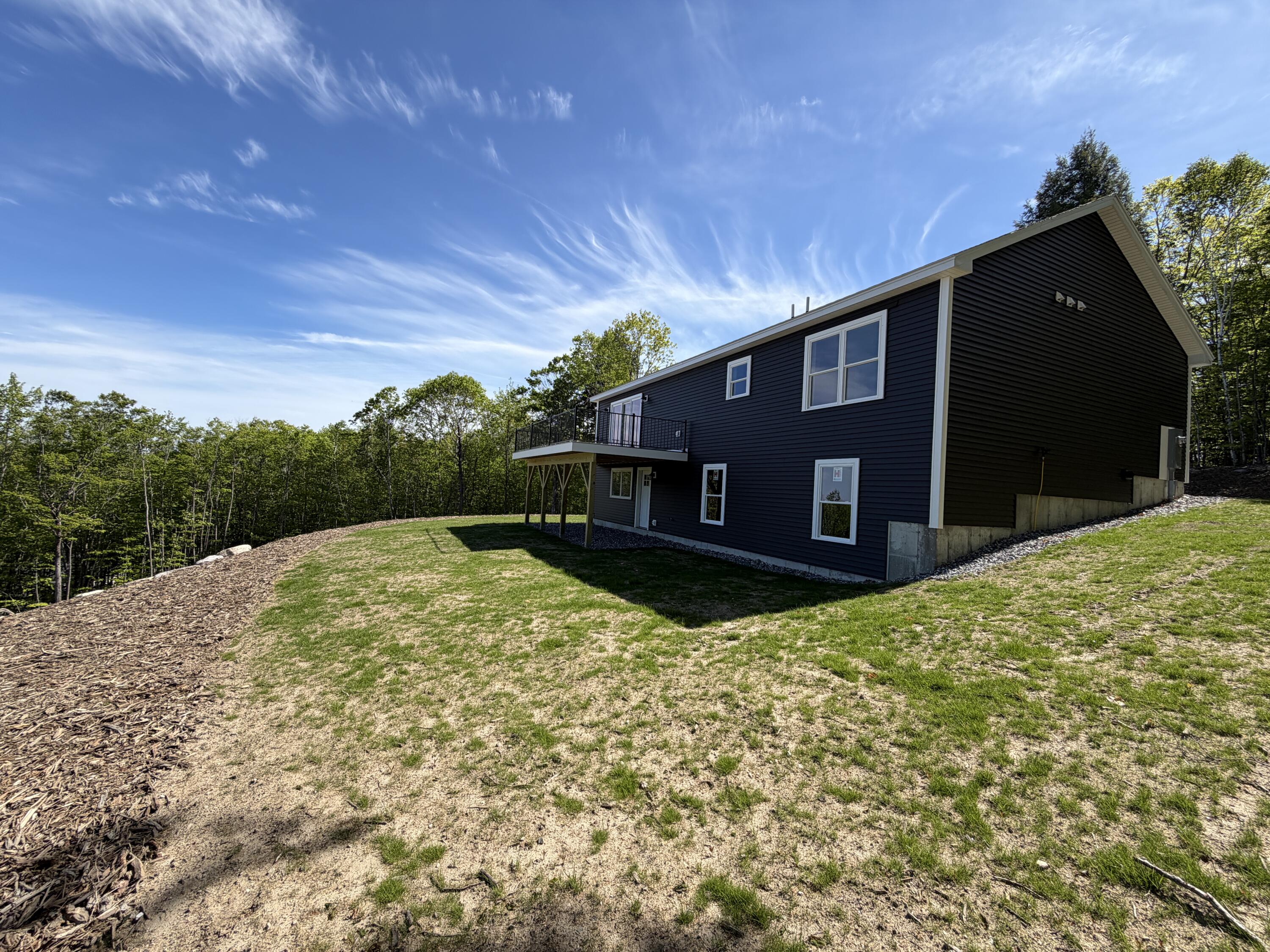 33 Overlook Way W