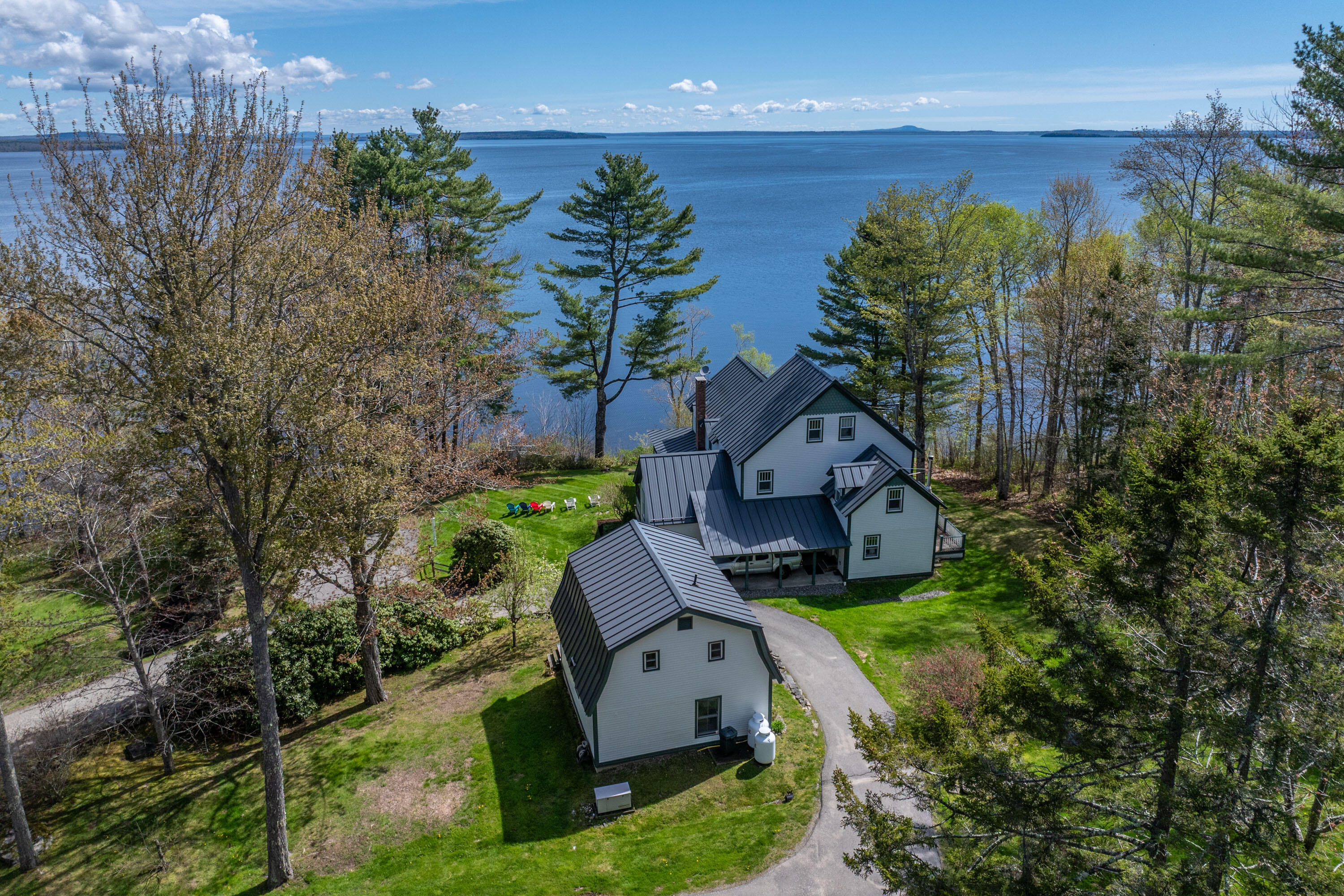22 Windward Lane