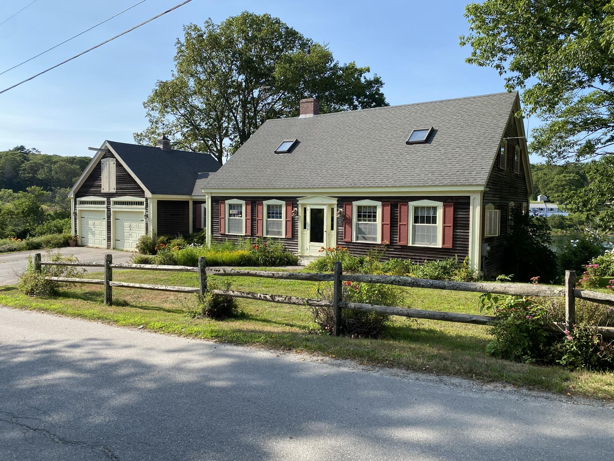 82 Southside Road