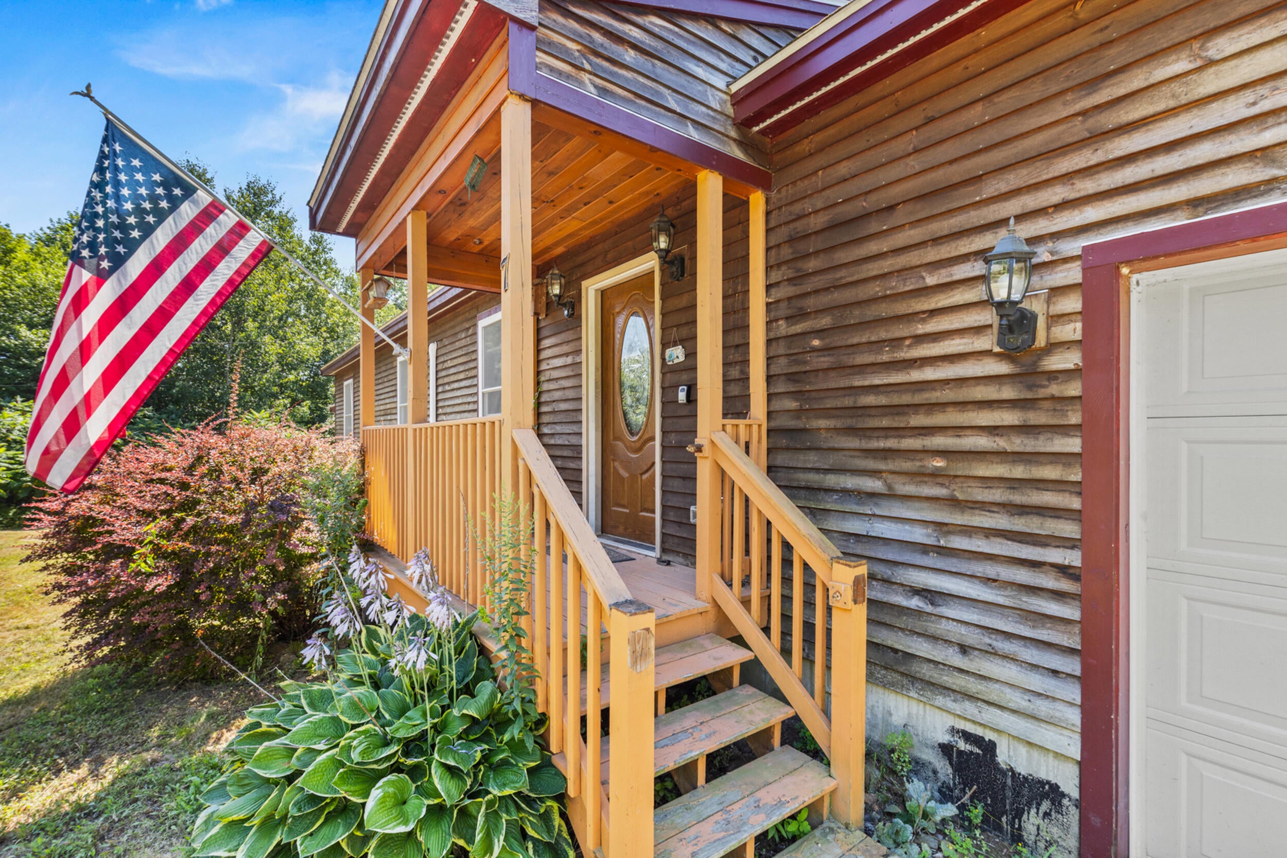 7 Mooers Road