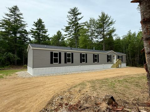 Photo of 13 Mayflower Lane, Lebanon, ME 04027 (MLS # 1668374)