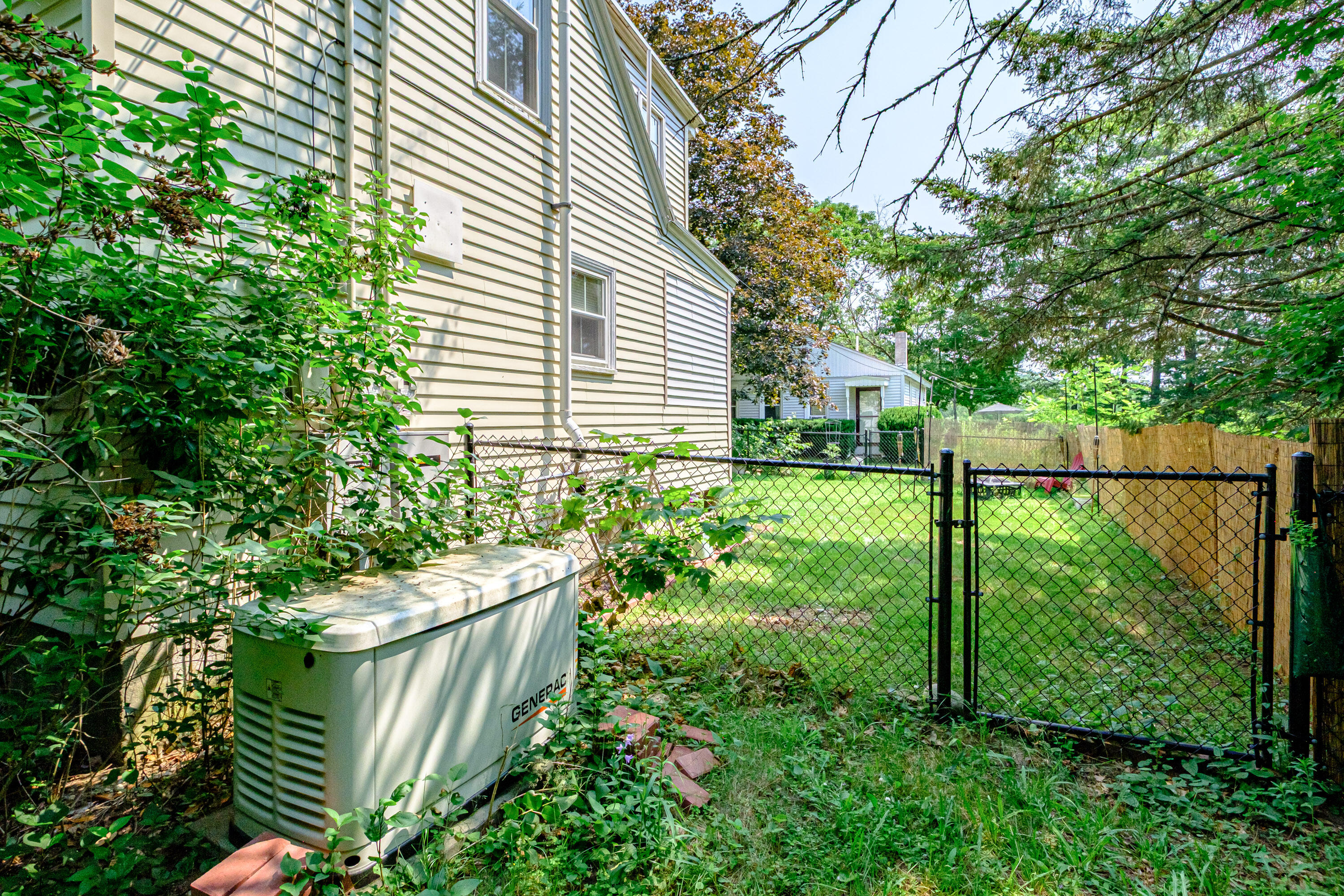 7 Preston Drive
