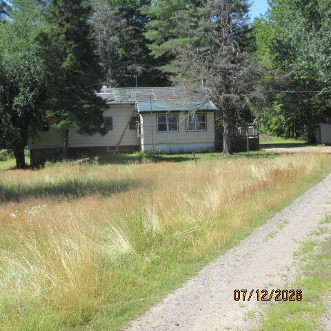 24 Currier Drive
