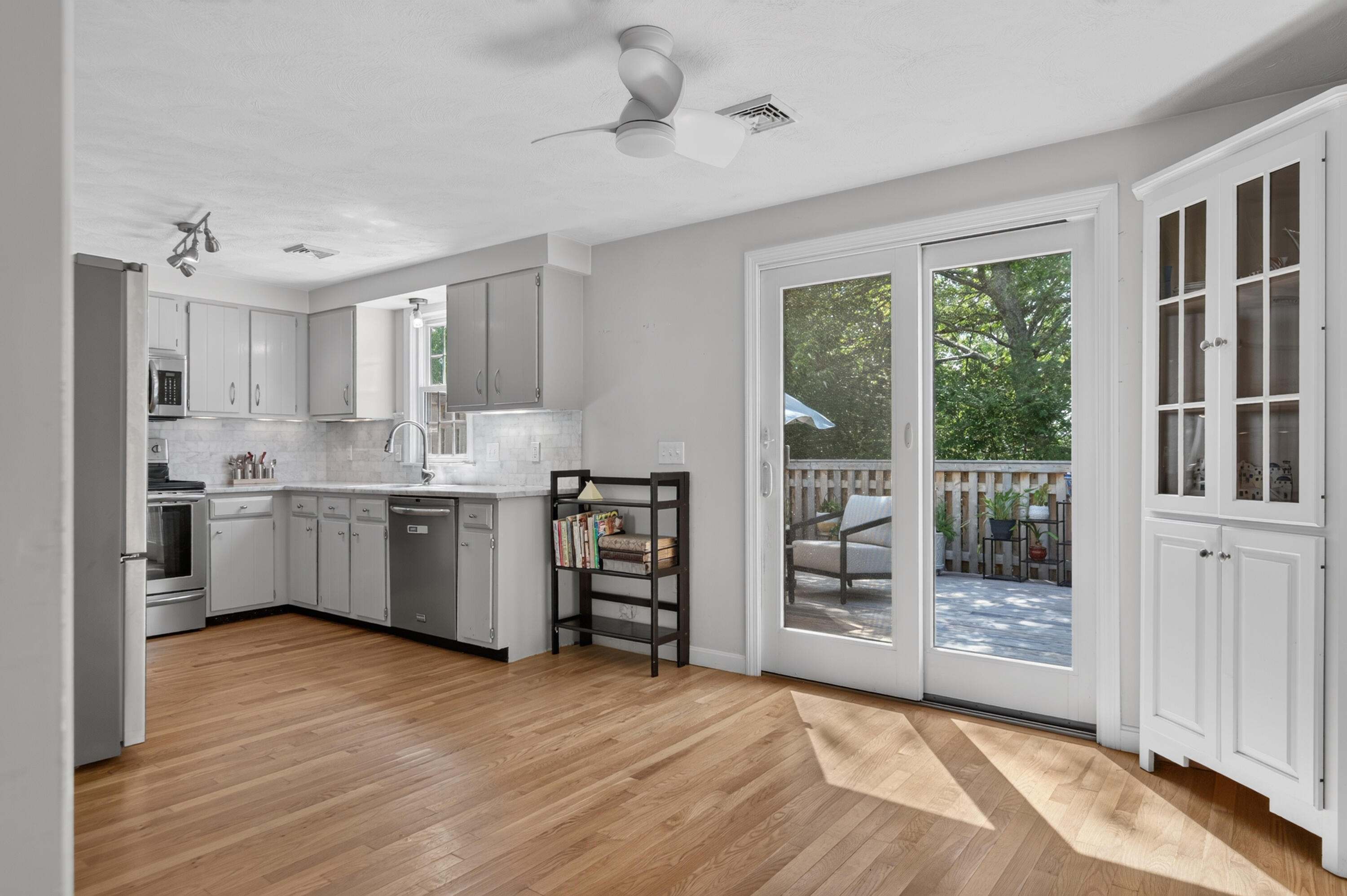 46 Colonial Village 46