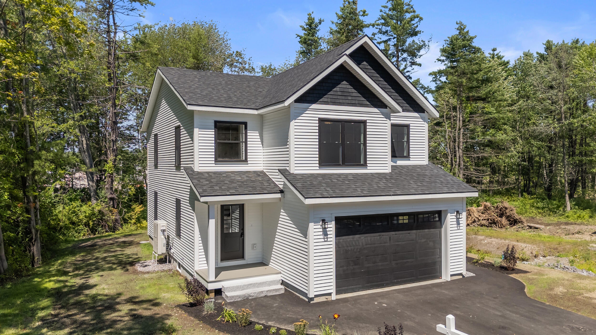 109 Deer Hill Circle