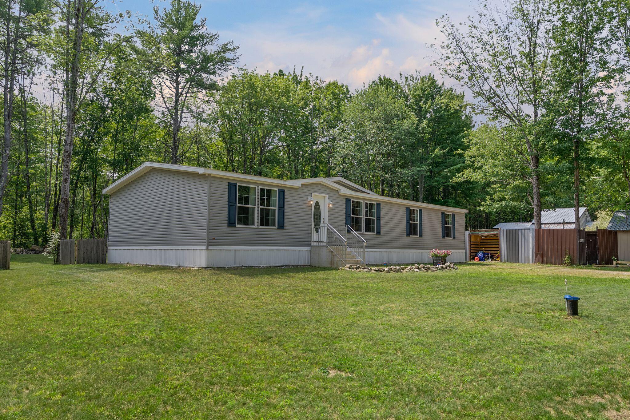 1 Martel Lane 4