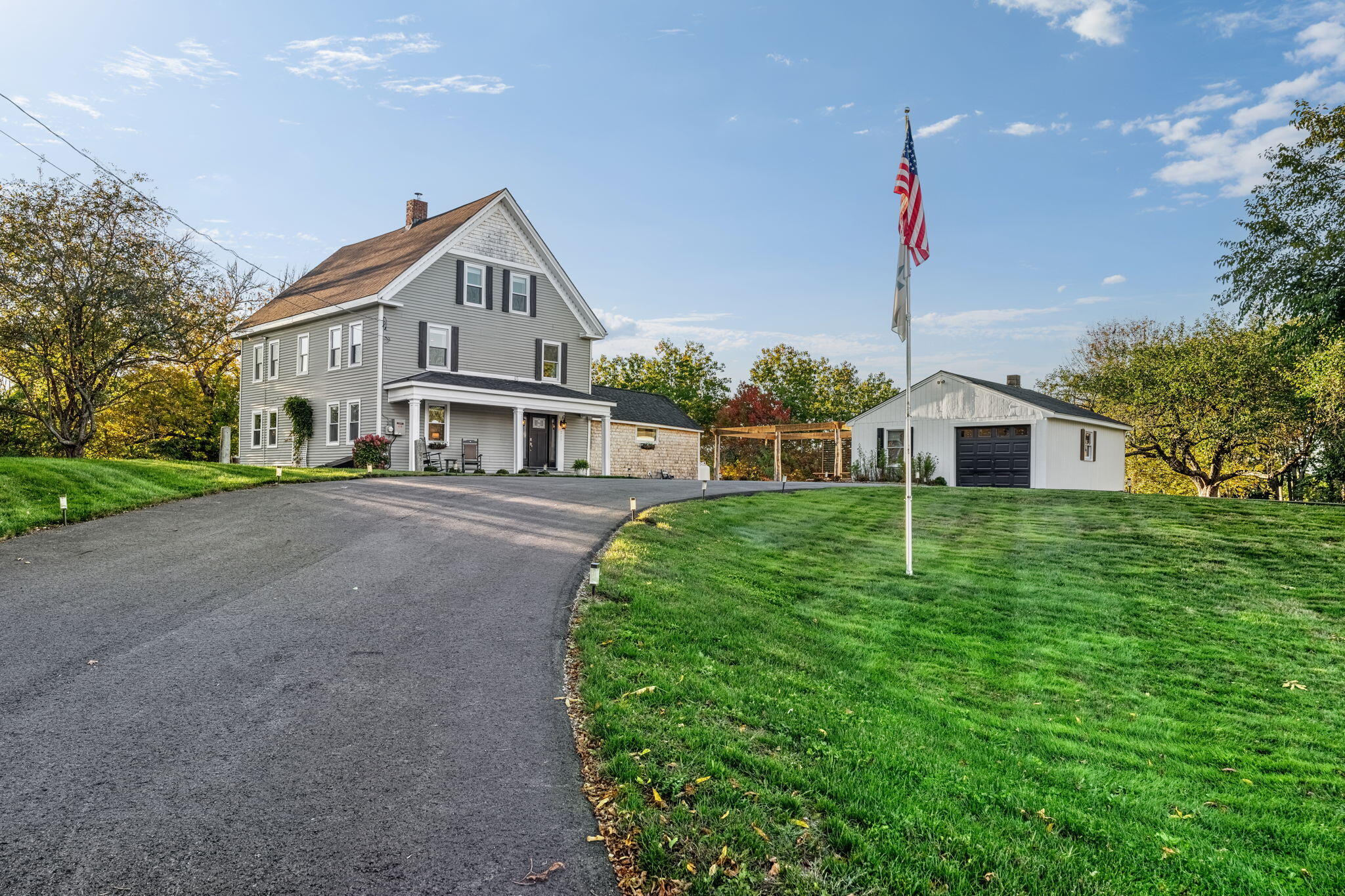 279 Middle Road