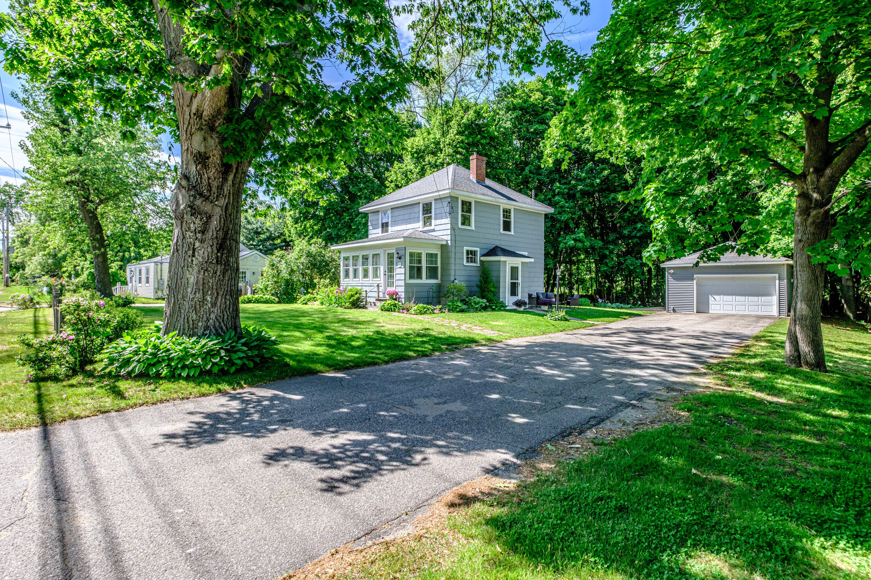 32 Pine Point Road
