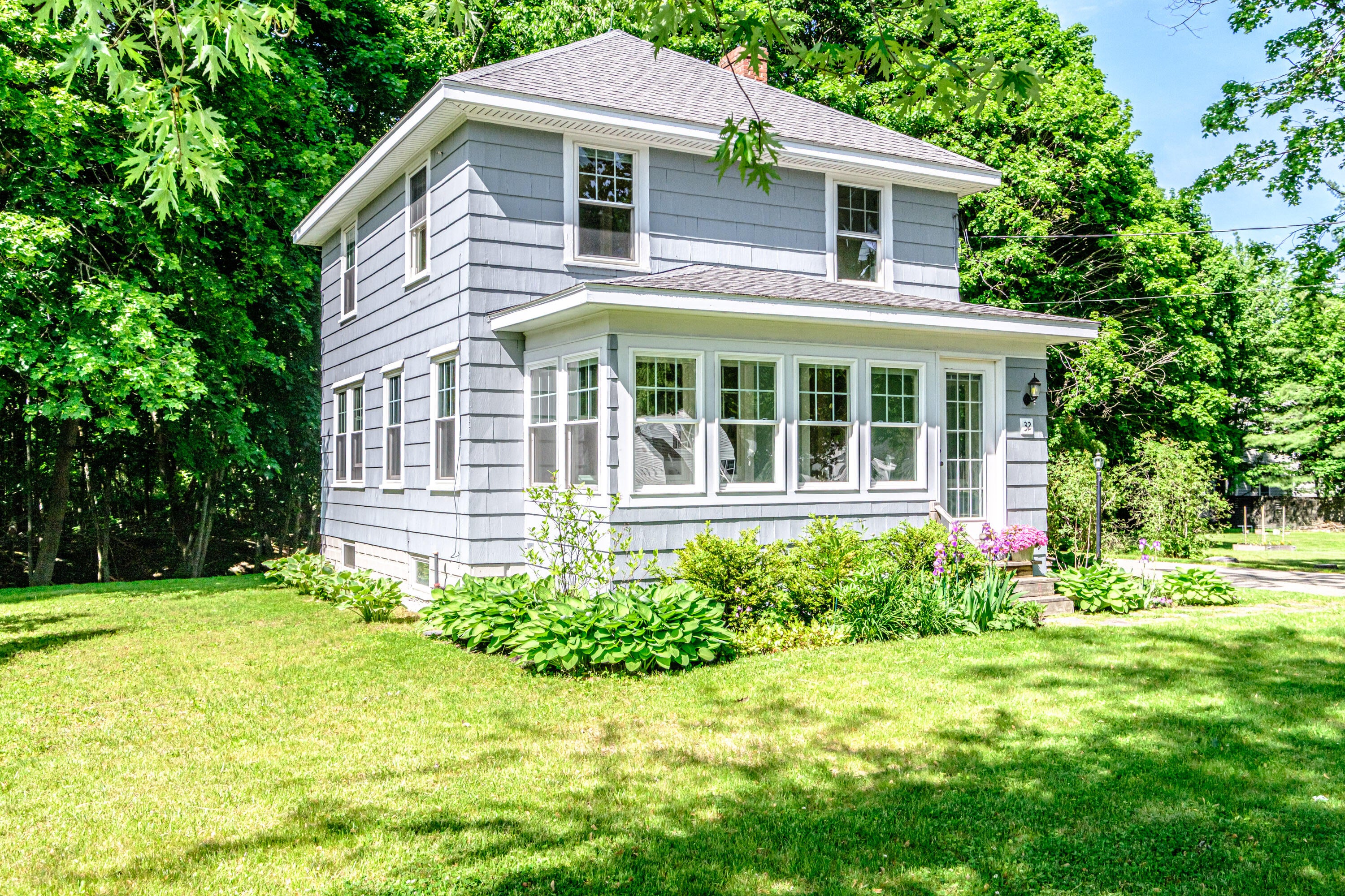 32 Pine Point Road