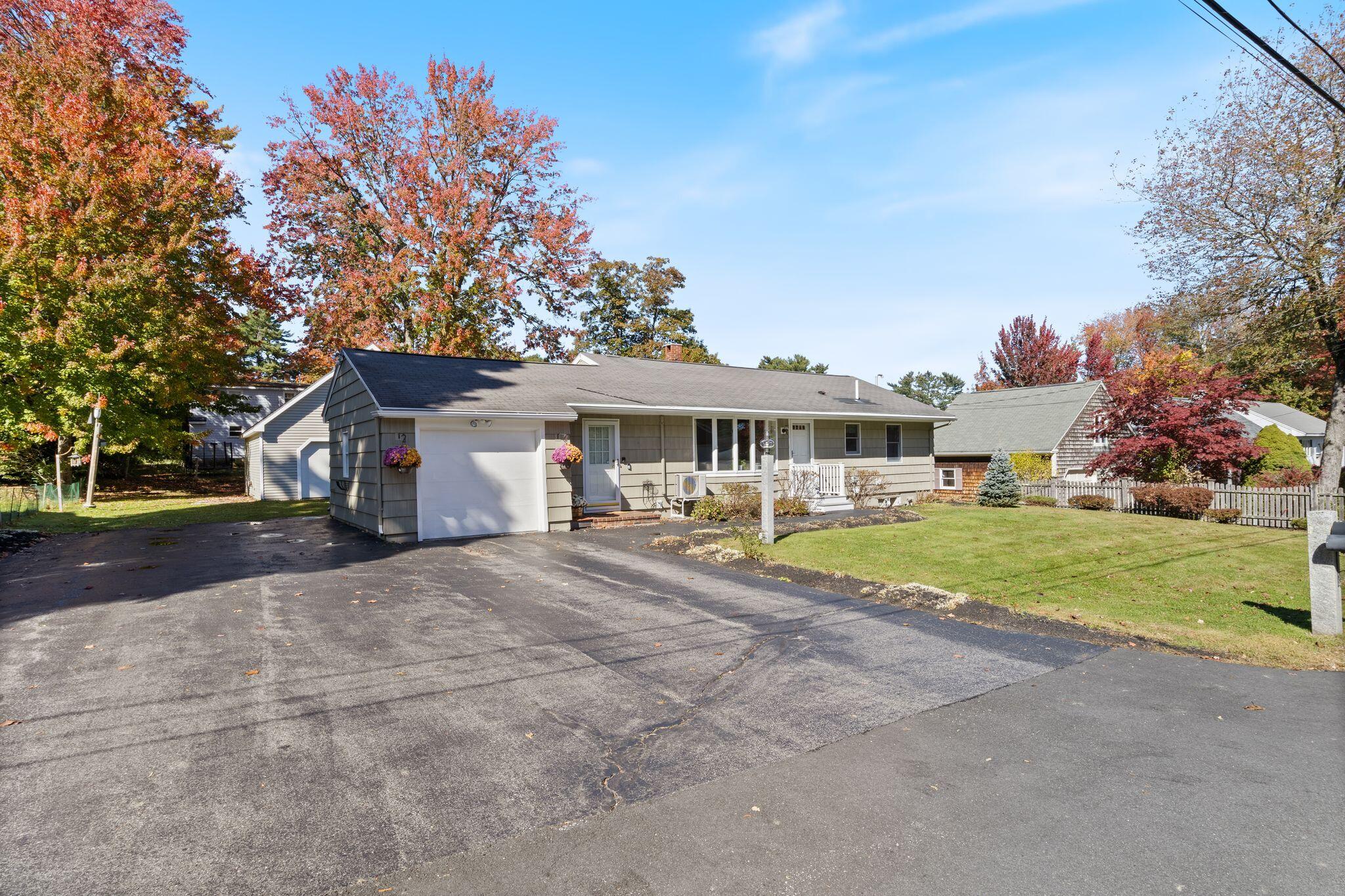 4 Ardora Circle