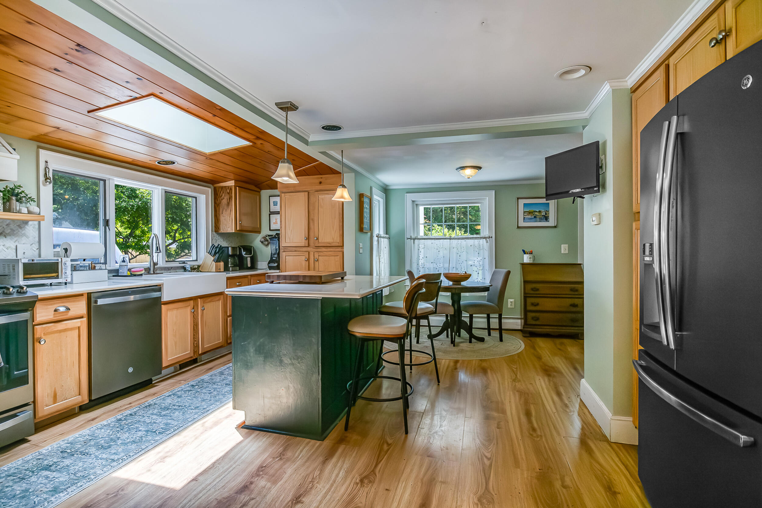 43 Pleasant Street