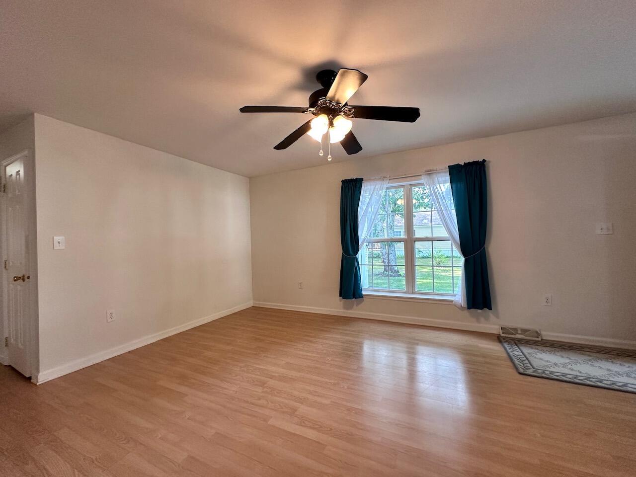 17 Candlewood Drive