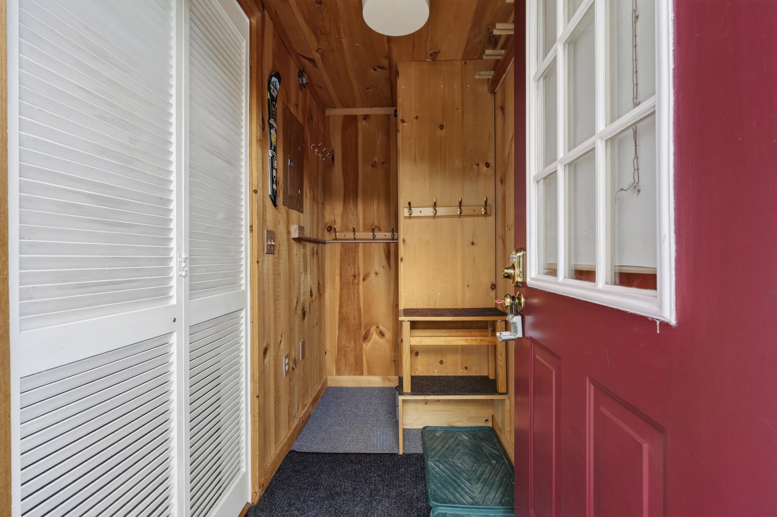 11 Cherry Lane 24