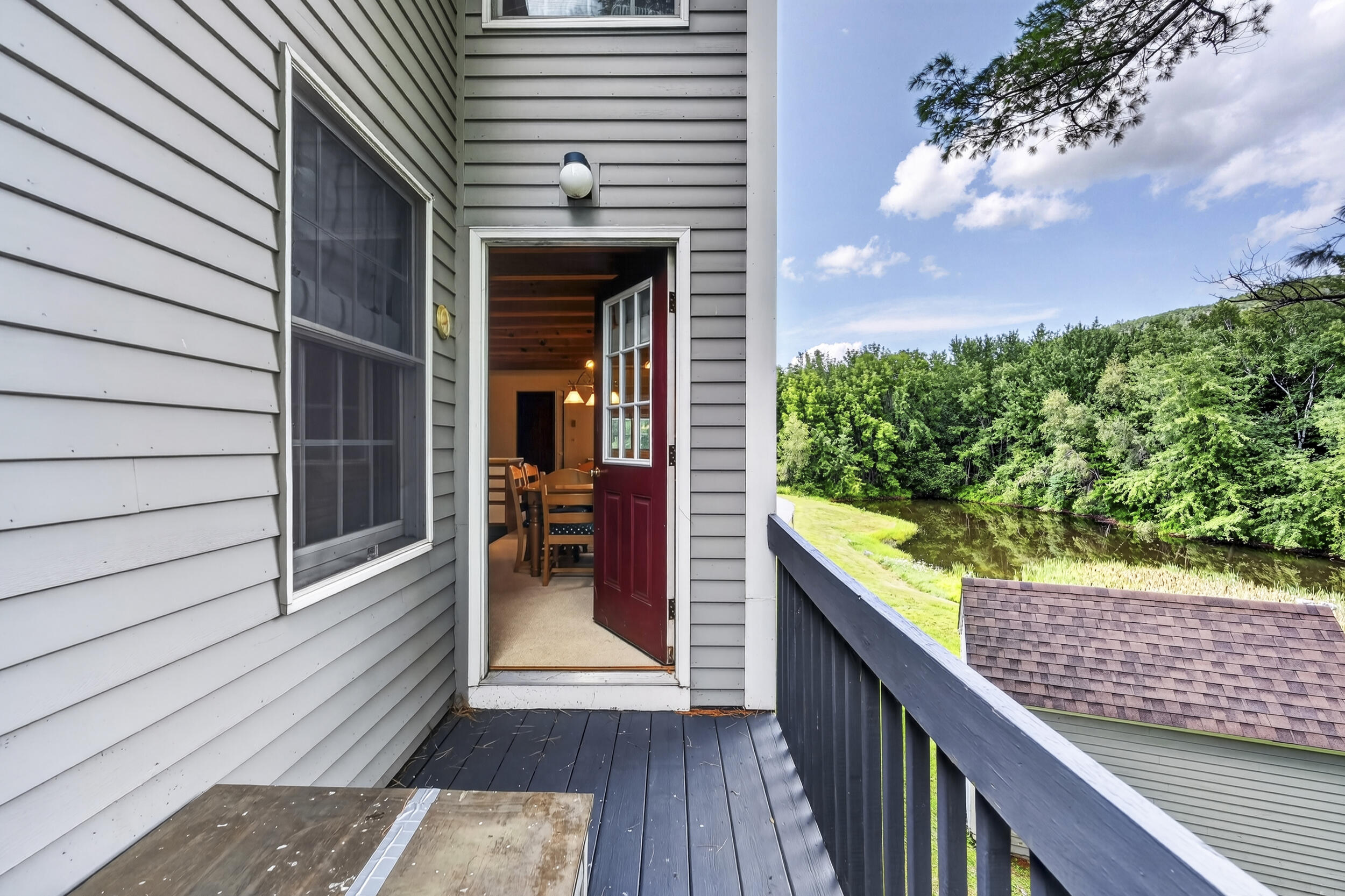 11 Cherry Lane 24