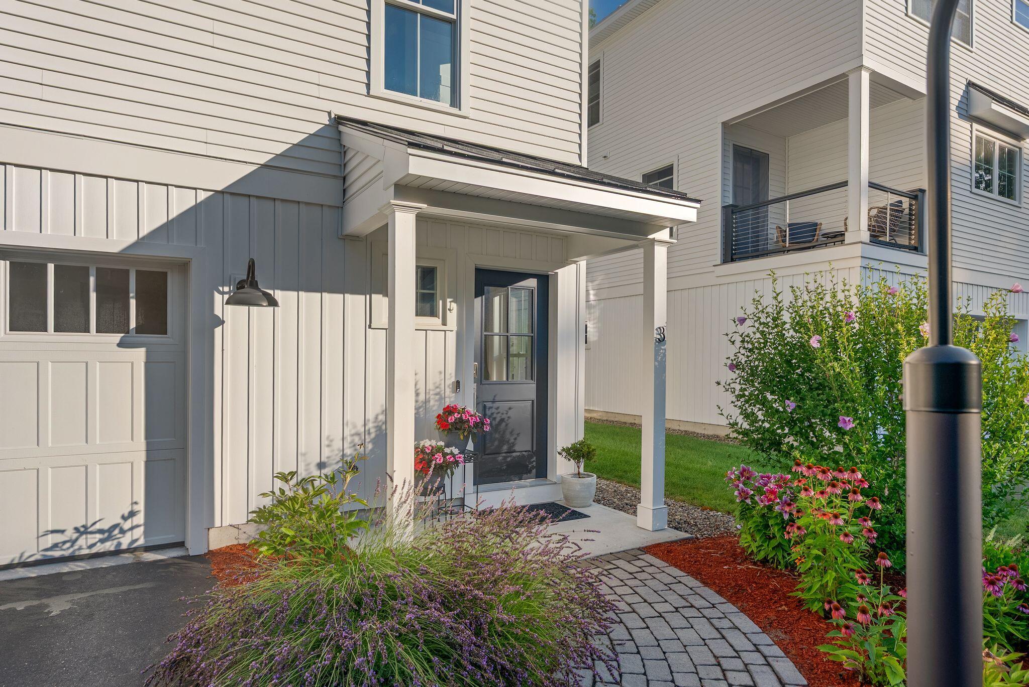 284 Bradley Street 3