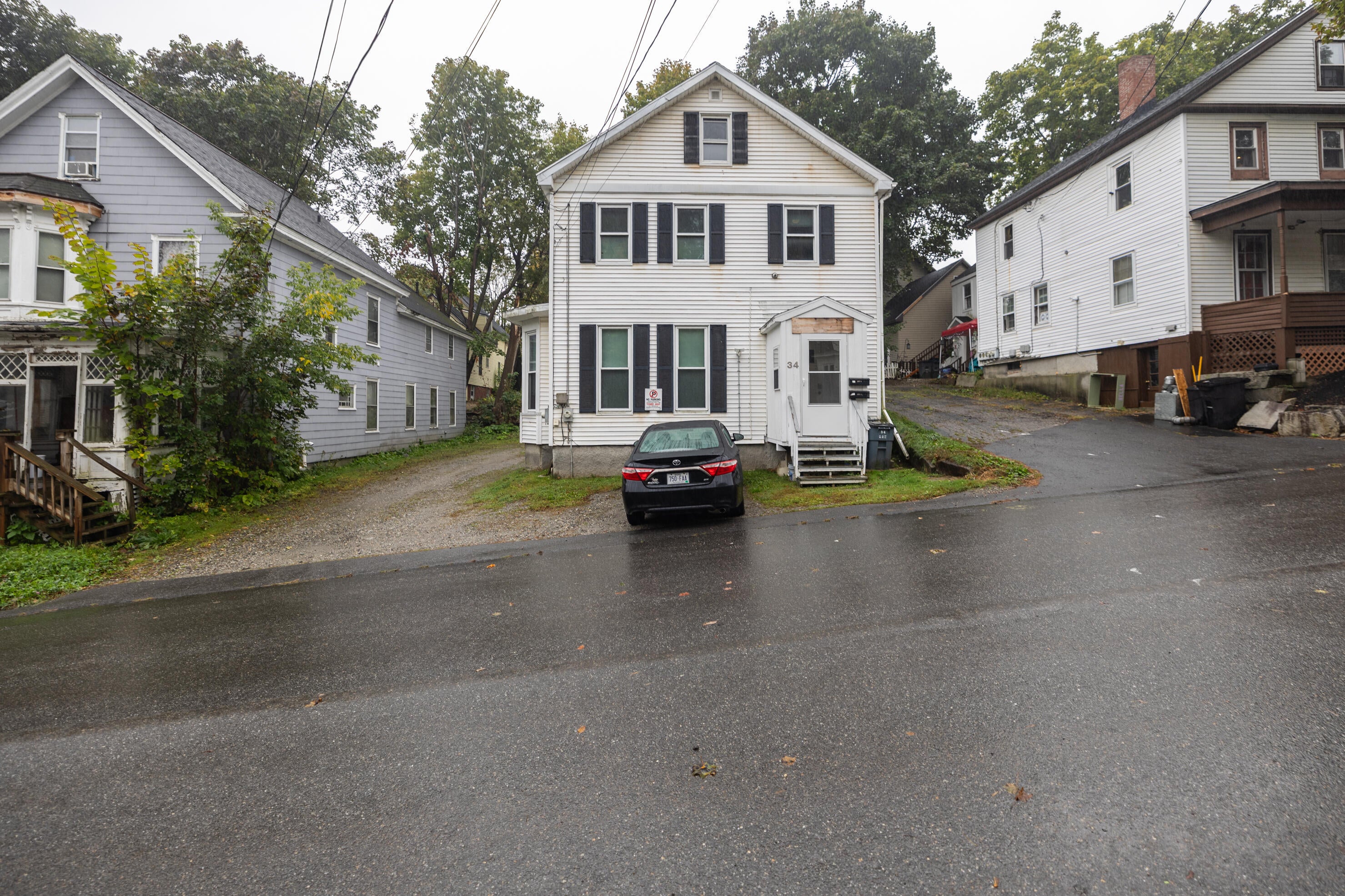 34 Oak Street