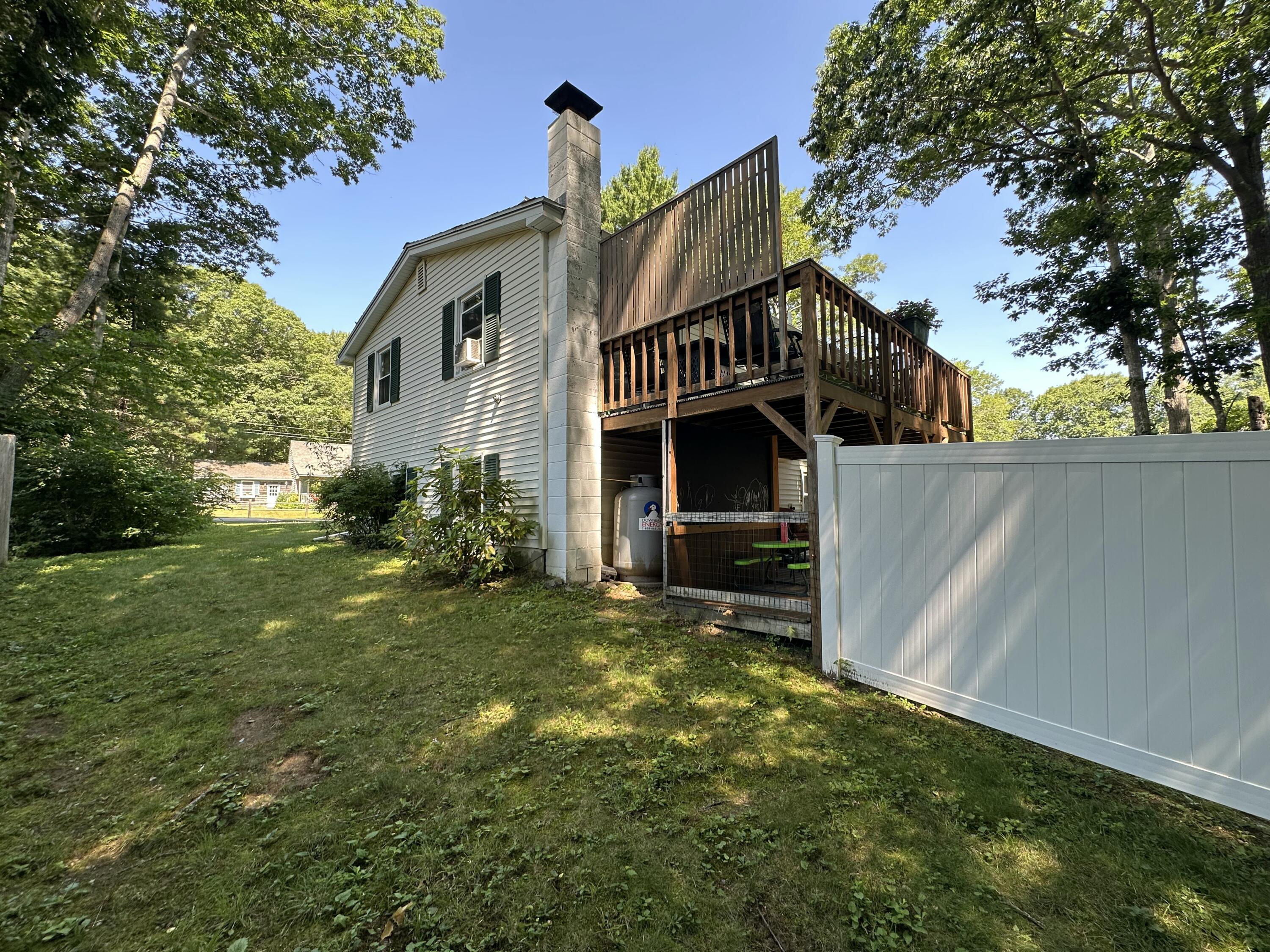 122 Royal Heights
