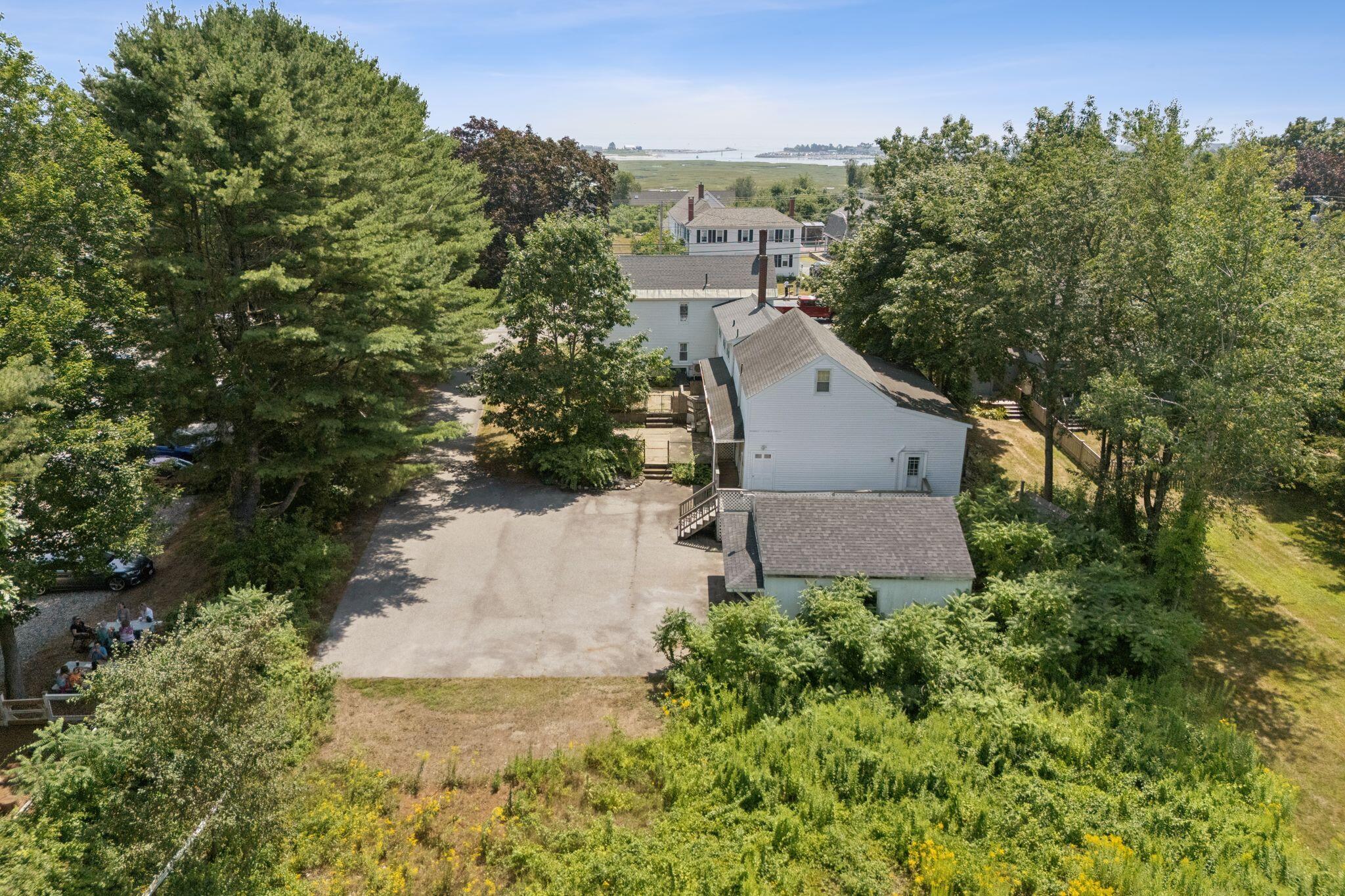 1830 Post Road
