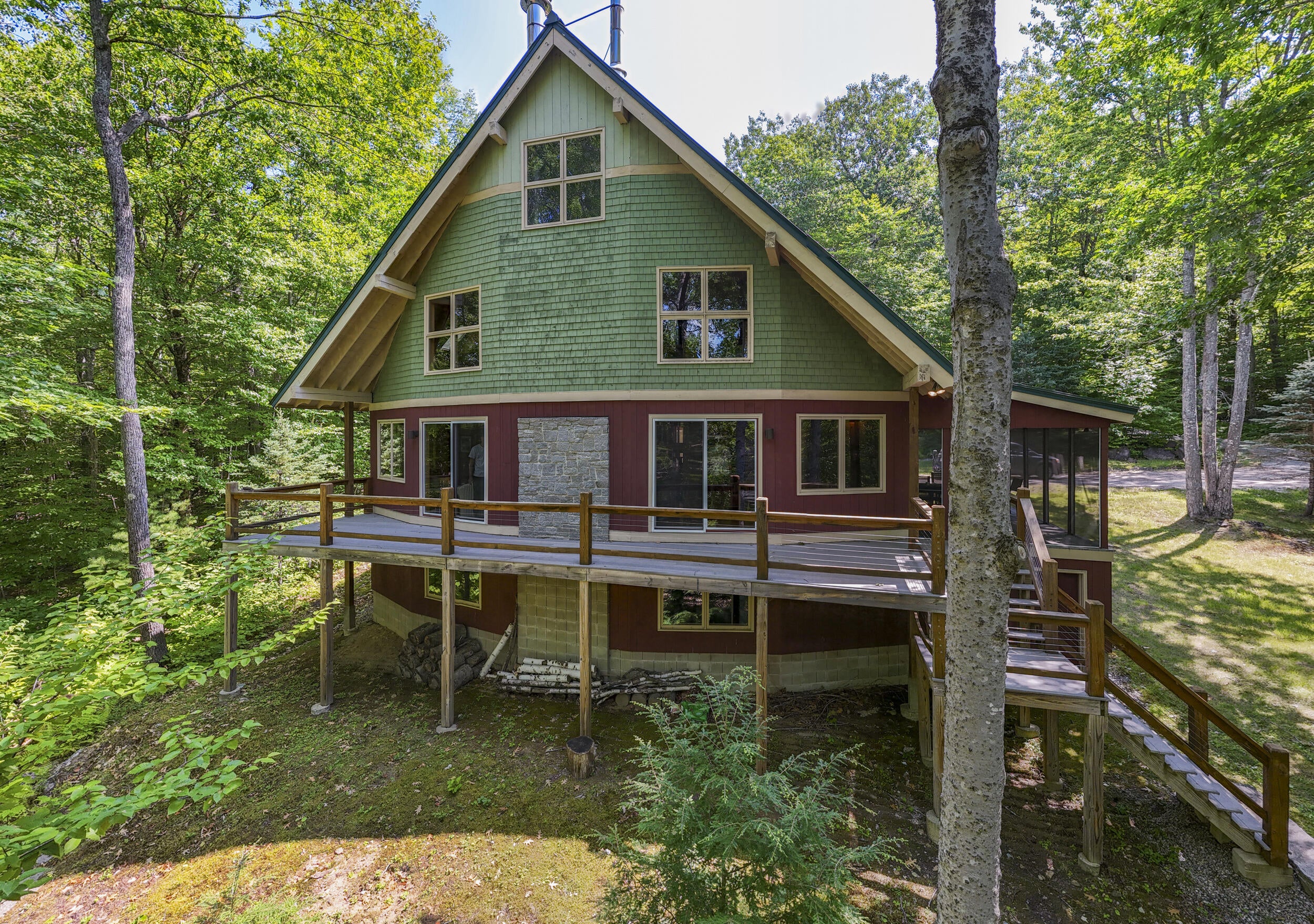 116 S Pond Shore Lane