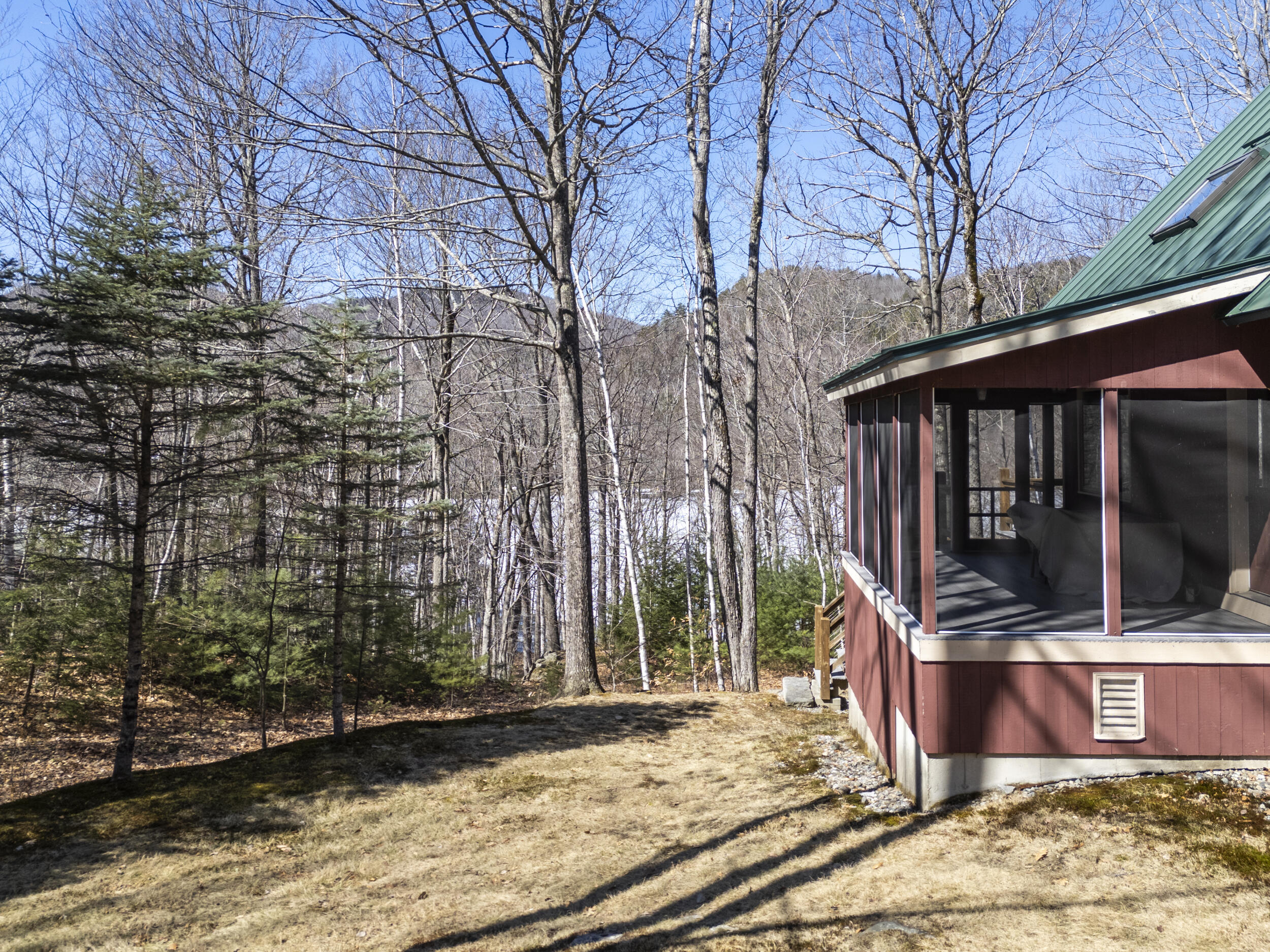116 S Pond Shore Lane