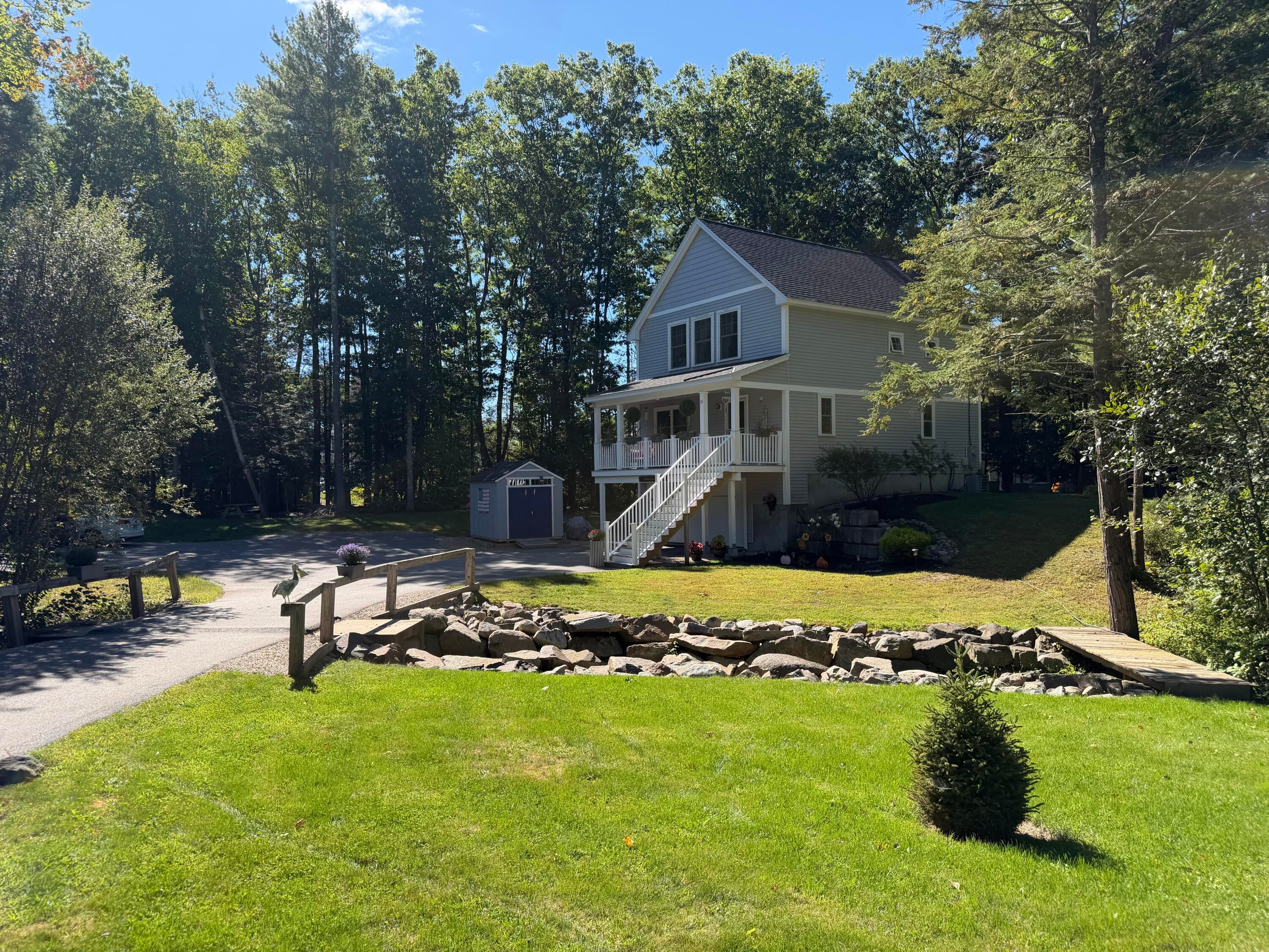15 Bayview Drive