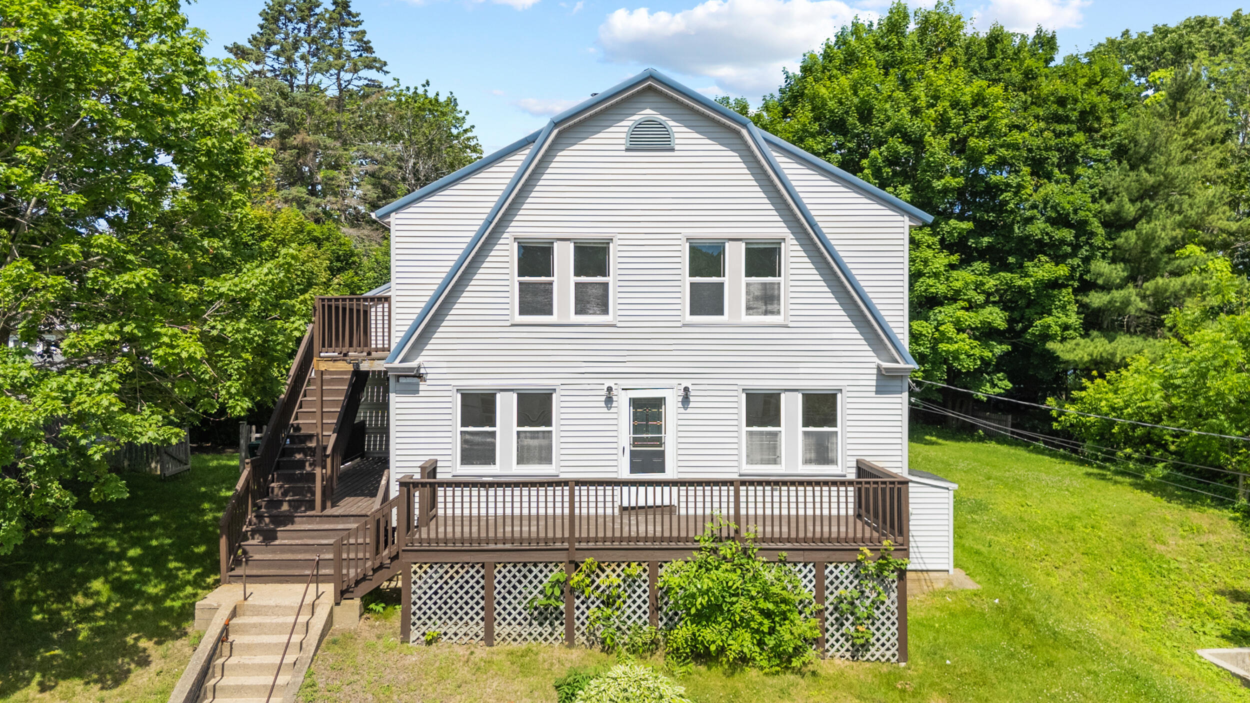 6 Lafayette Street 1