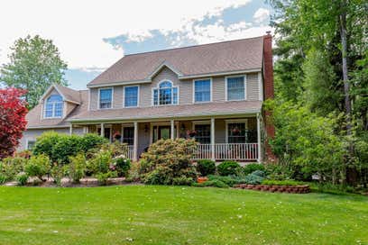 7 Bornheimer Place Scarborough ME 04074