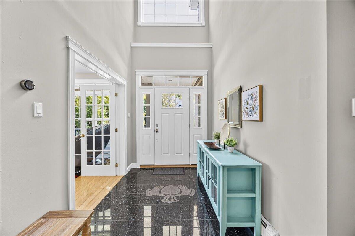 18 Oakwood Drive