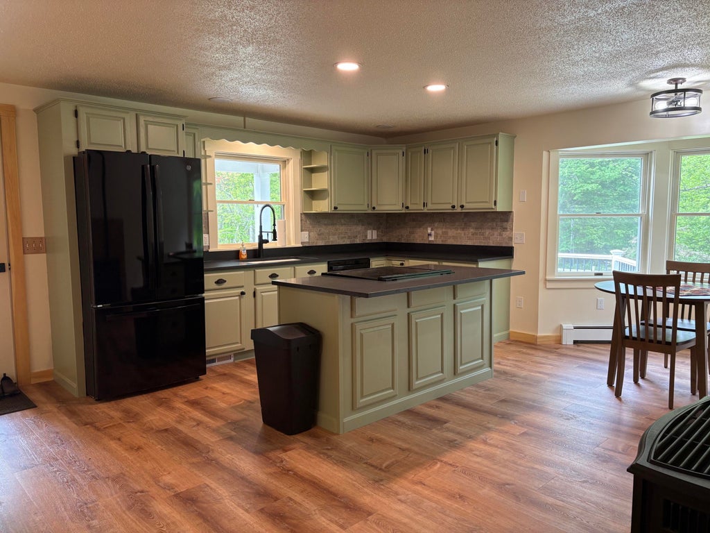 Photo of 417 Searsmont Road, Lincolnville, ME 04849 (MLS # 1664949)