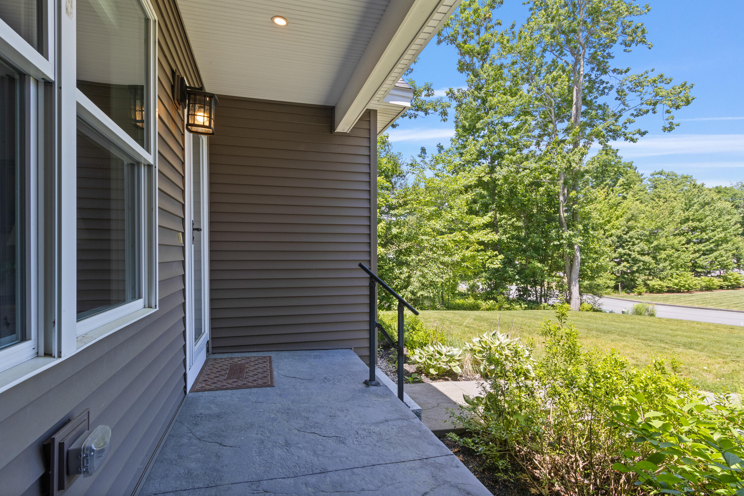 21 Dolphin Avenue