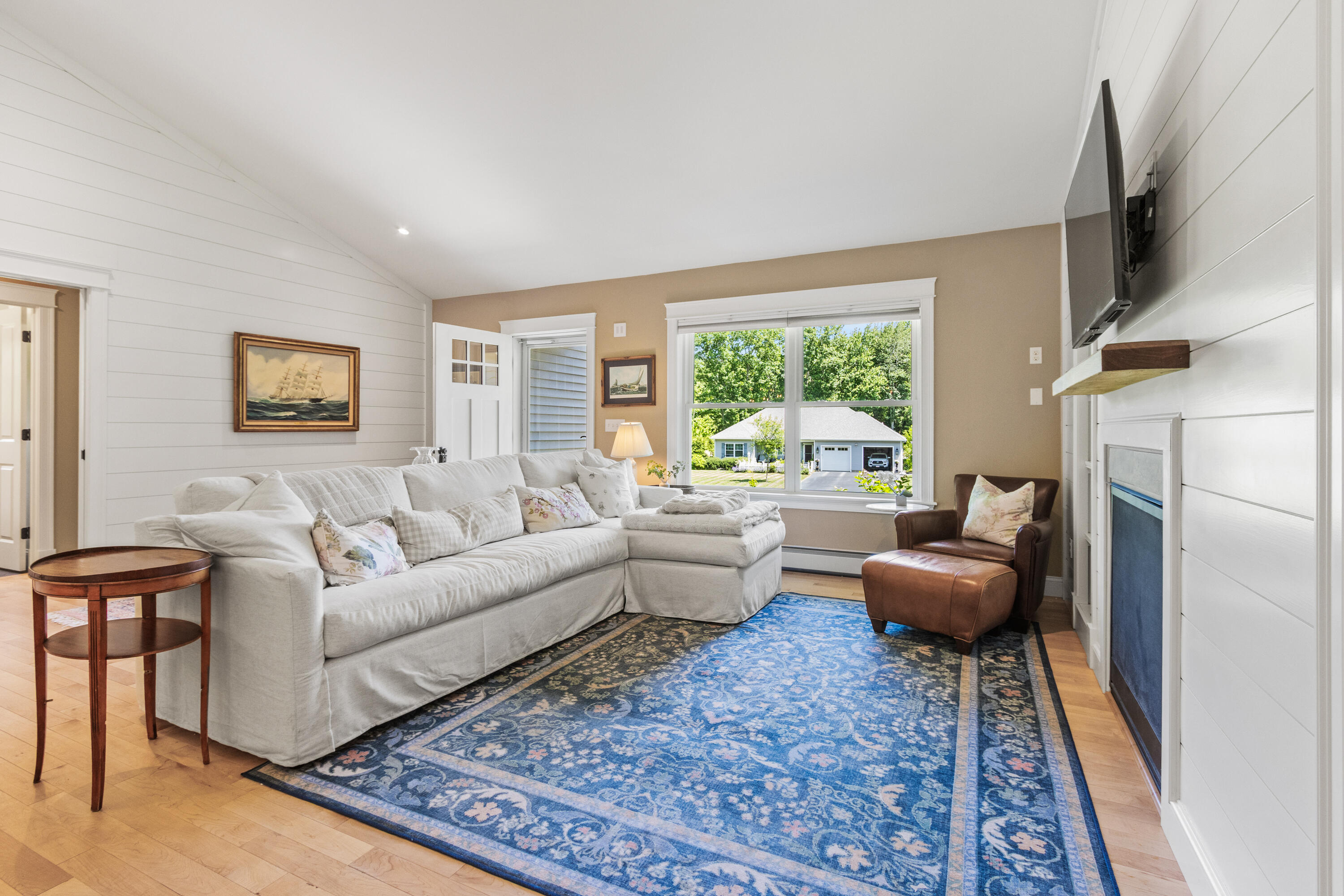21 Dolphin Avenue