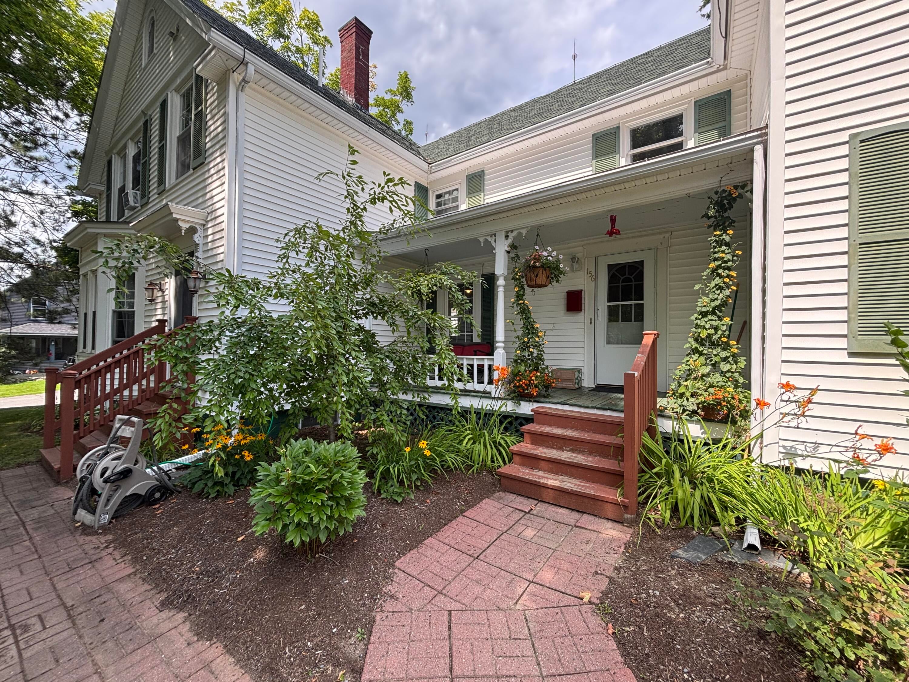 156 Lawrence Street