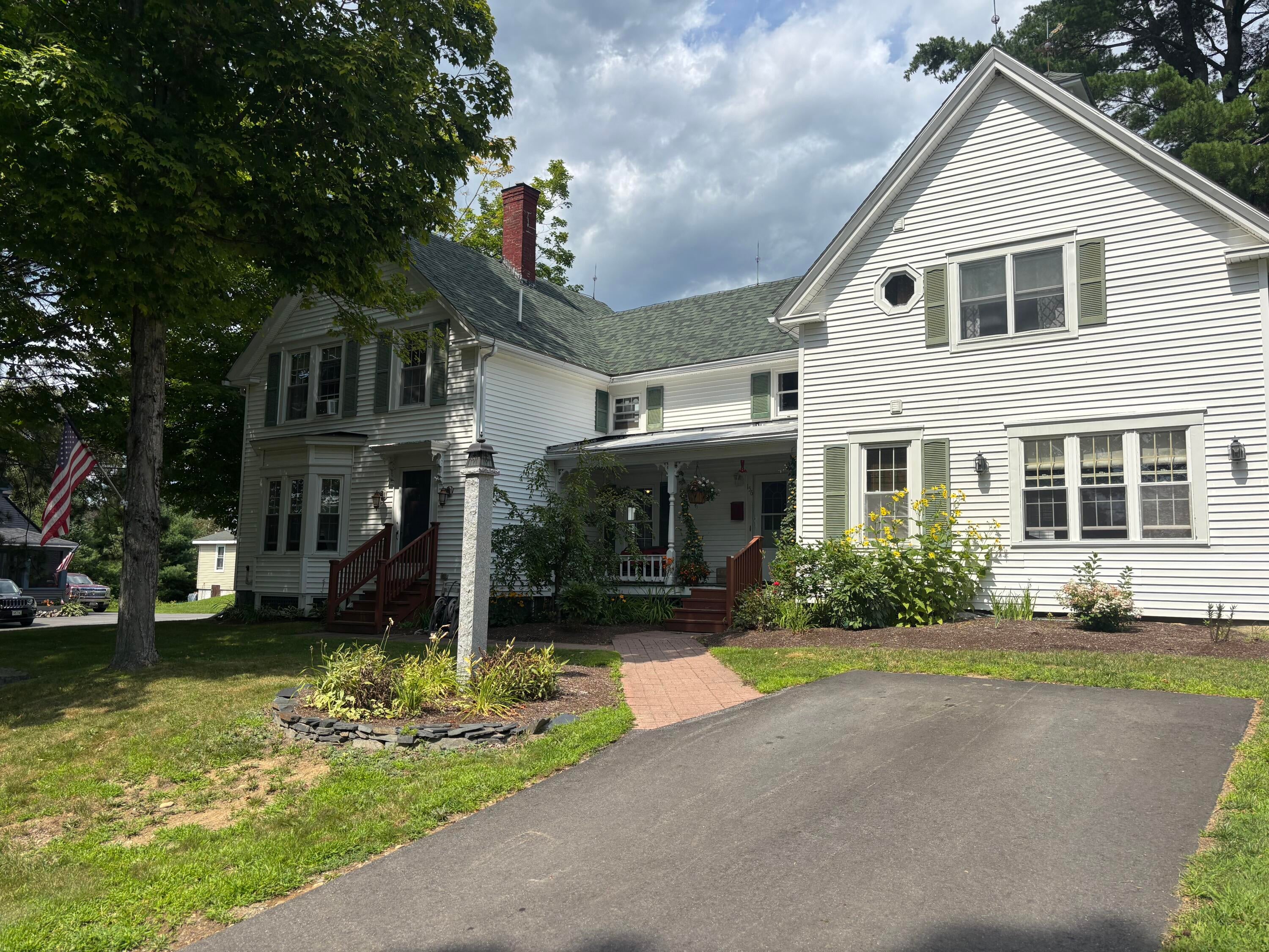 156 Lawrence Street