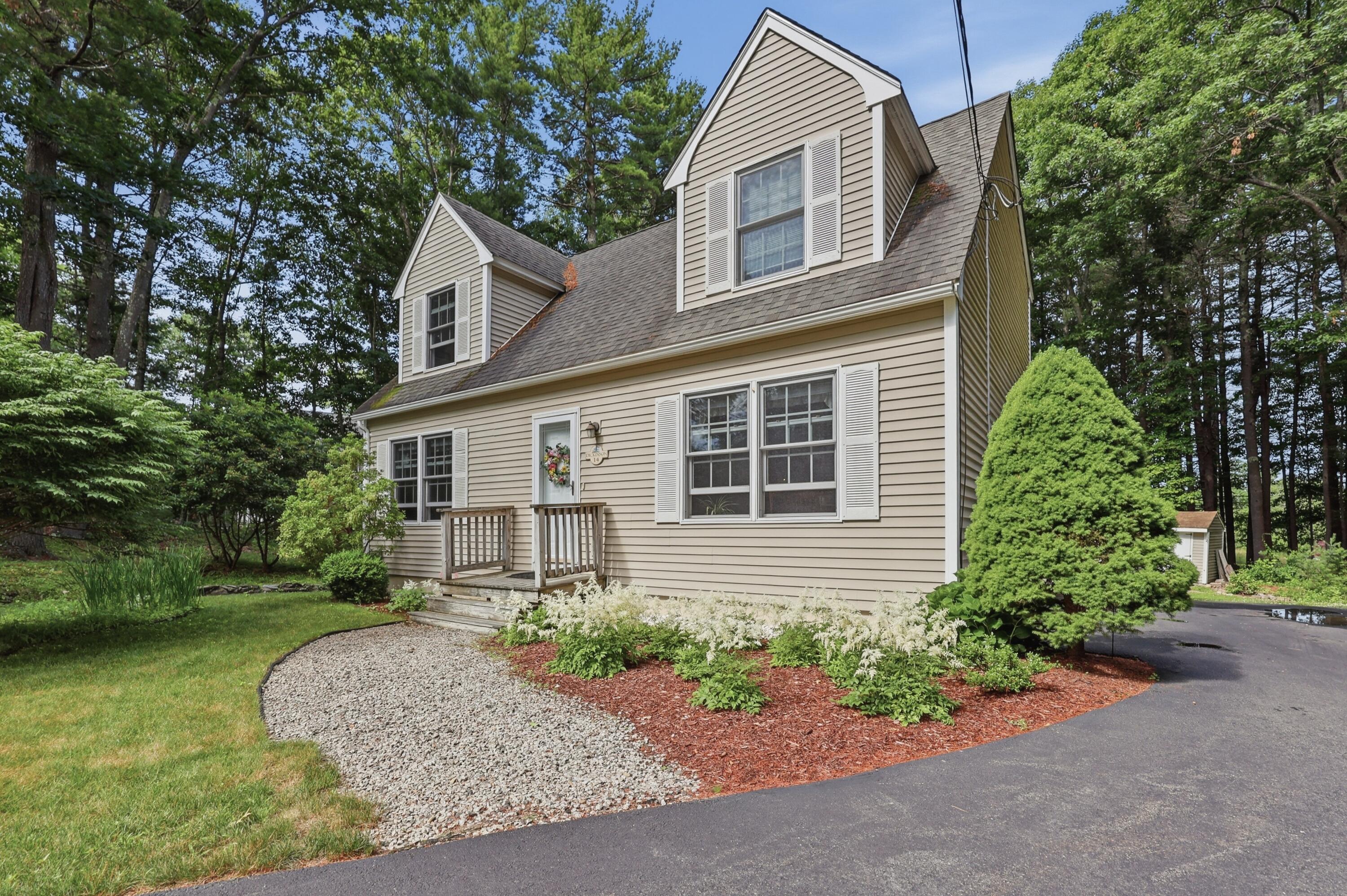 14 Hill Creek Drive