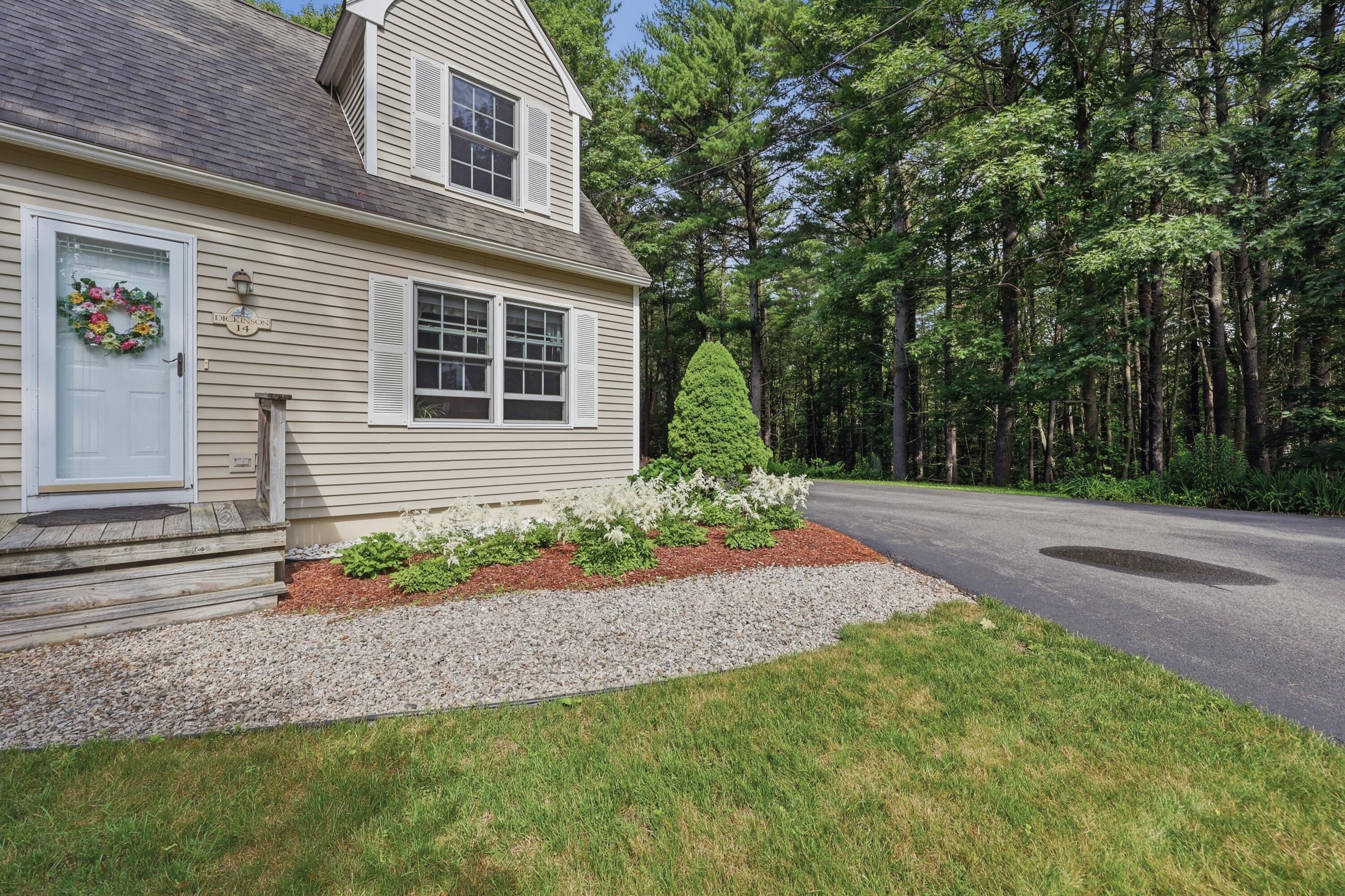 14 Hill Creek Drive