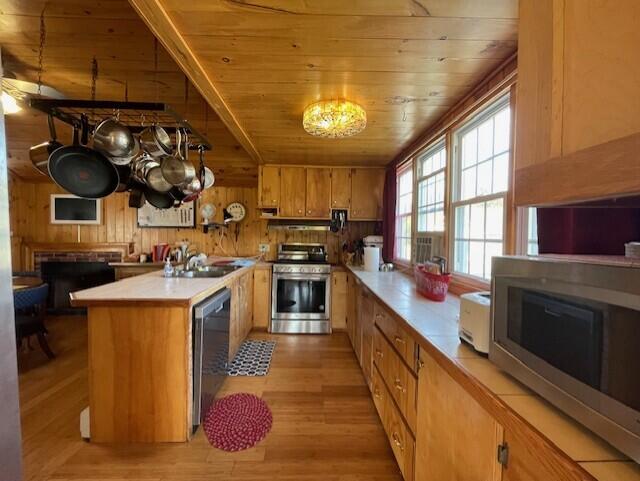307 Oak Point Road