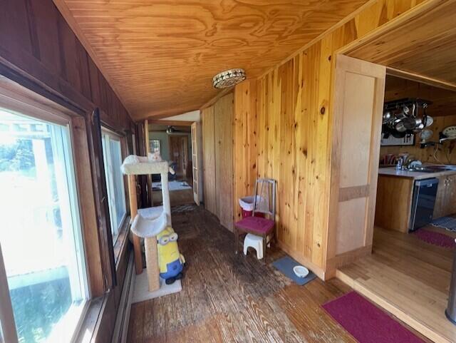 307 Oak Point Road