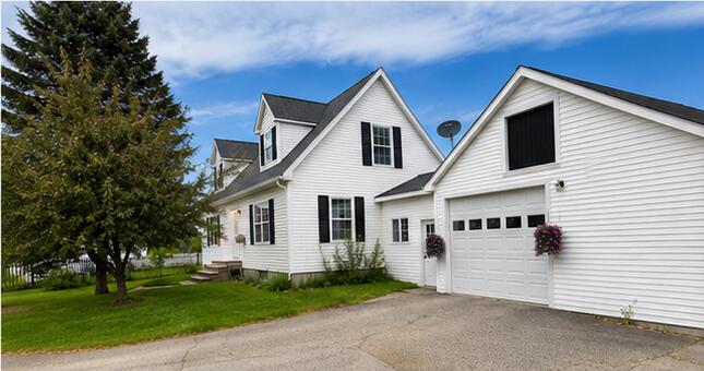 Photo of 7 Pine Street, Norway, ME 04268 (MLS # 1663422)