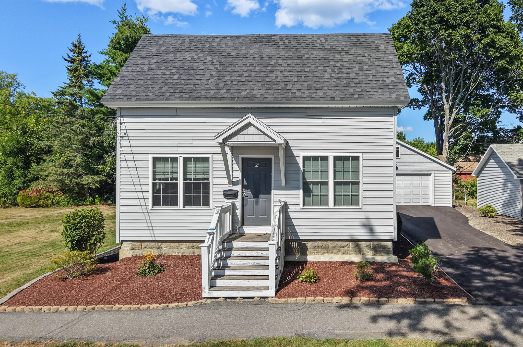 9 Vine Street