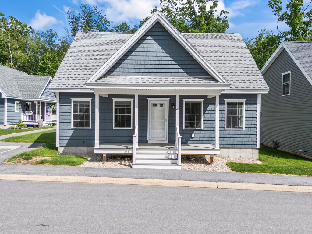 Photo of 21 Trinity Way #21, Old Orchard Beach, ME 04064 (MLS # 1667903)