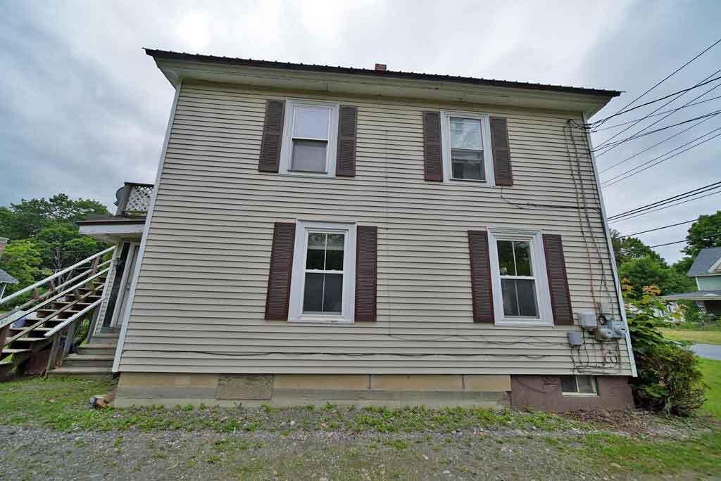 49 Pleasant Street