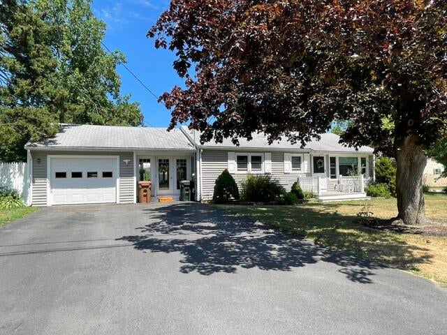4 Pleasant View Drive