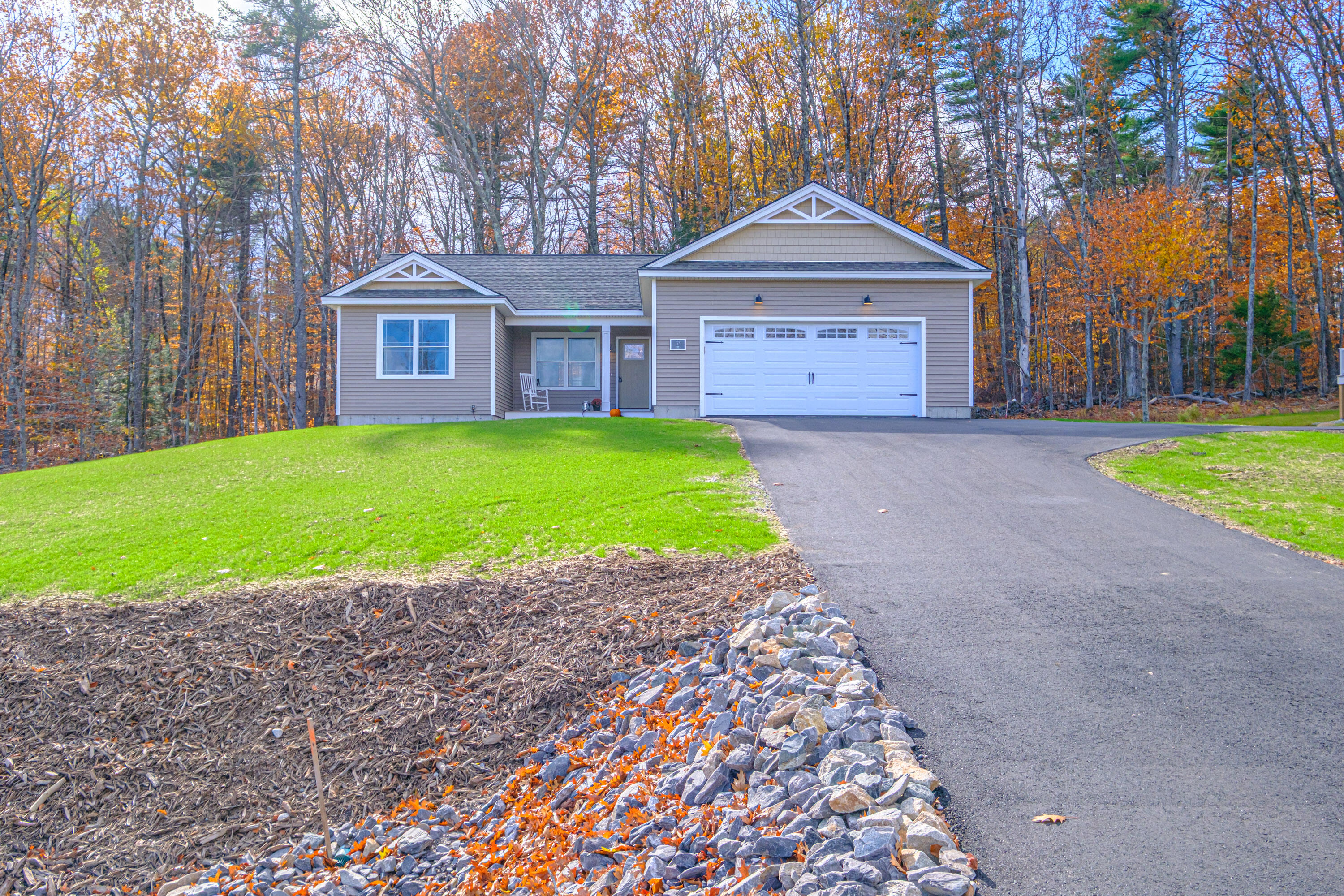 33 Woodbrey Lane