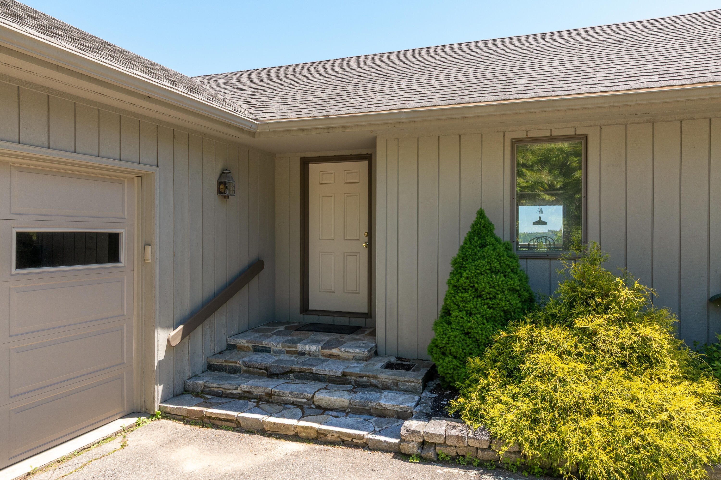 153 Back Shore Road