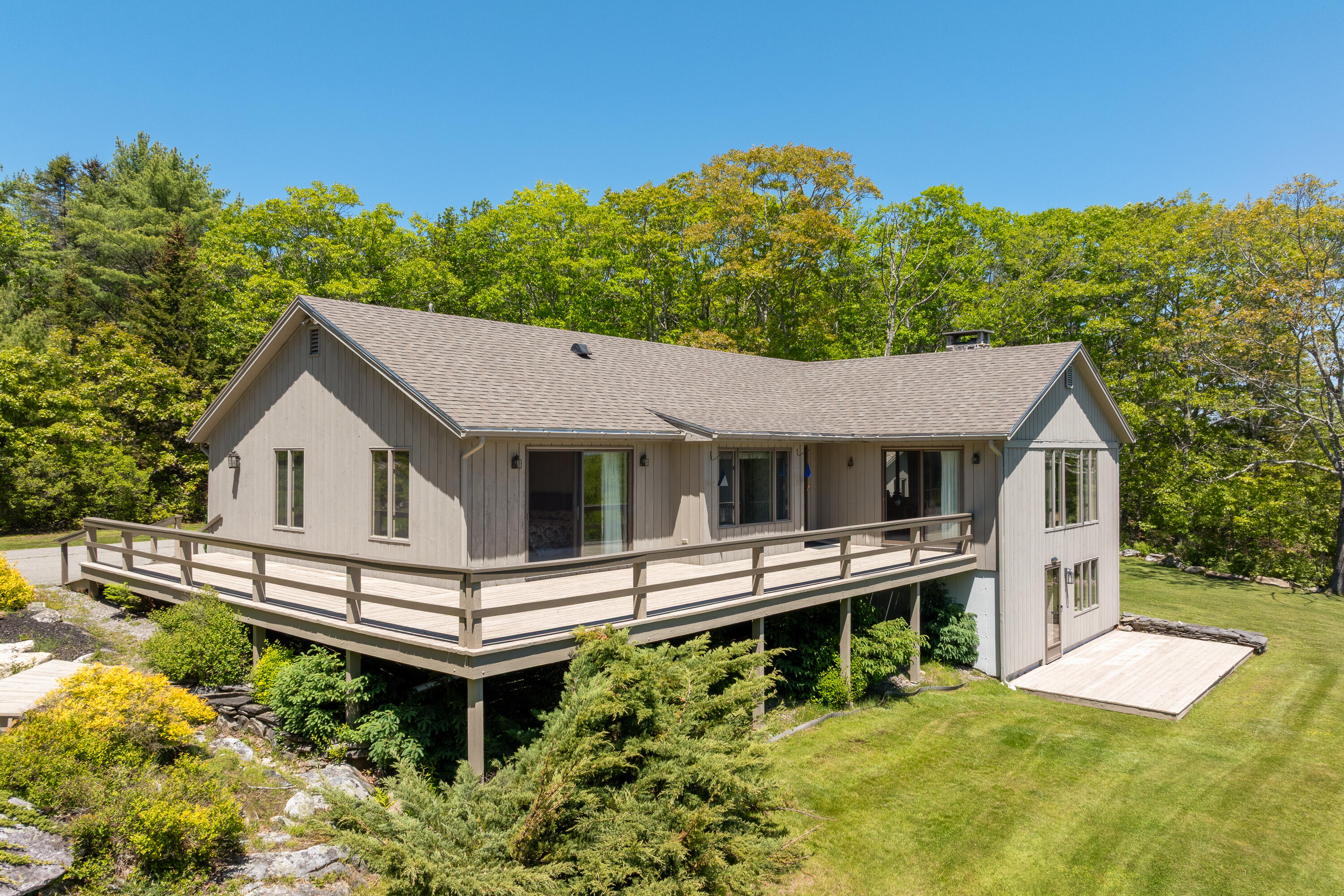 153 Back Shore Road