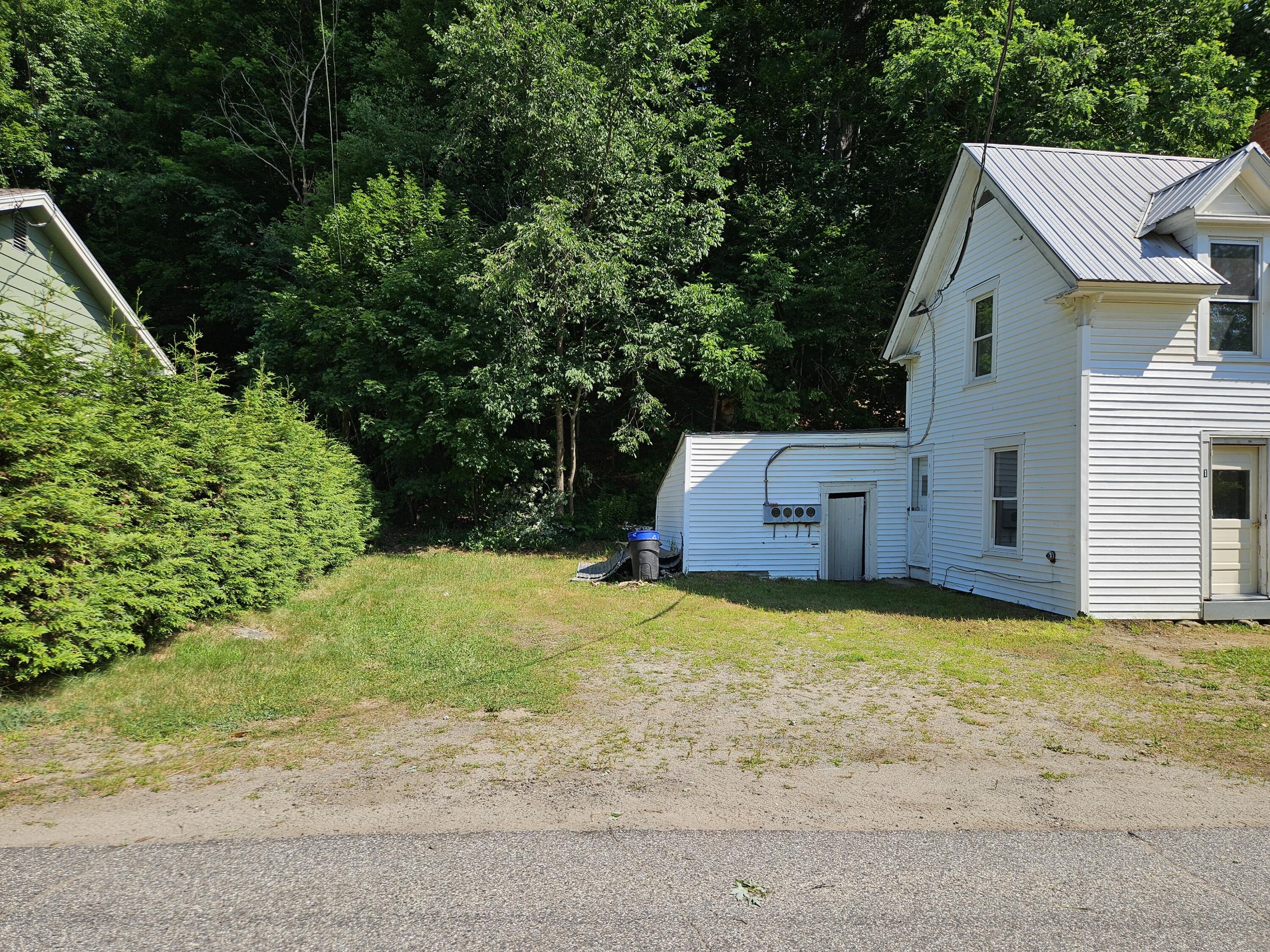 12 Davis Court