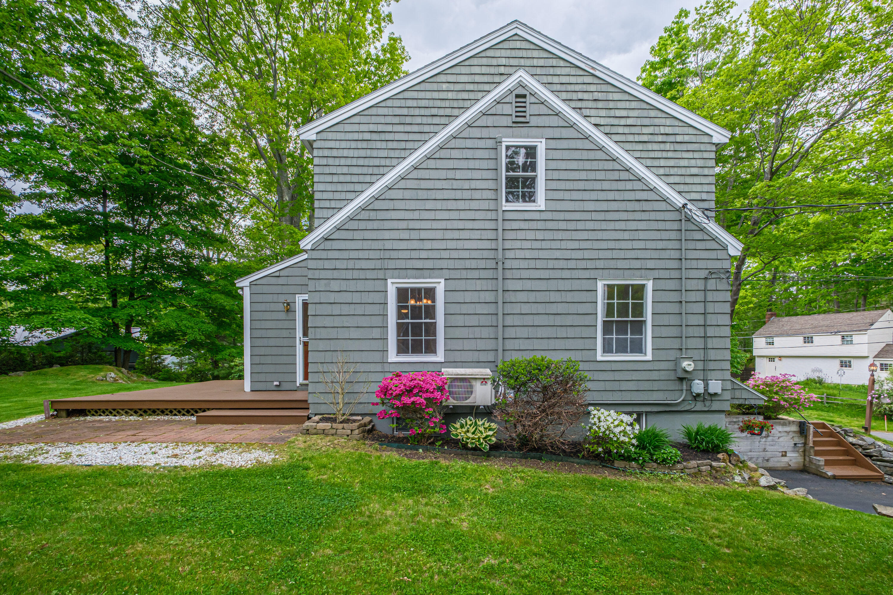 84 Oakhurst Road