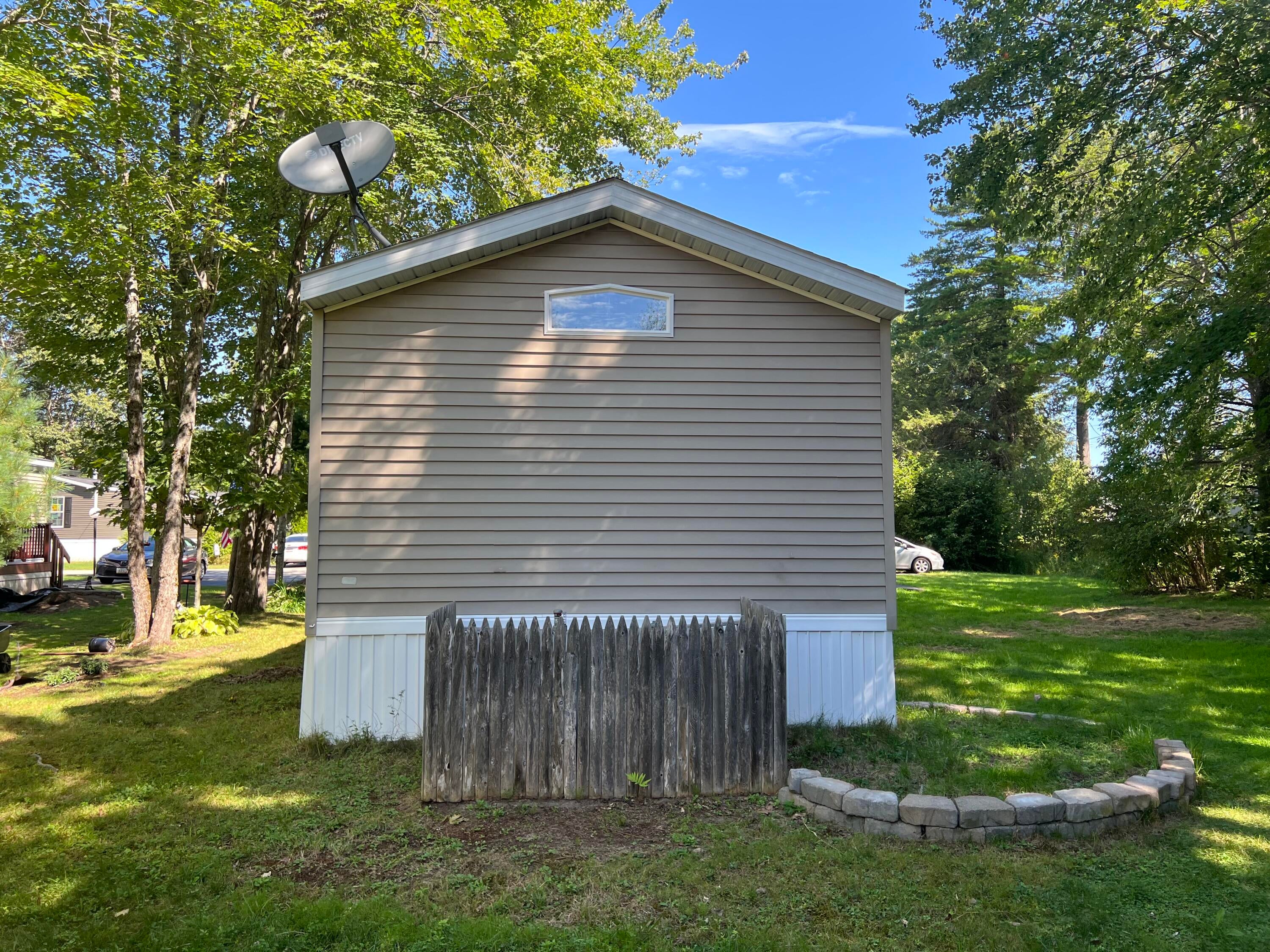 8 Bayberry Drive