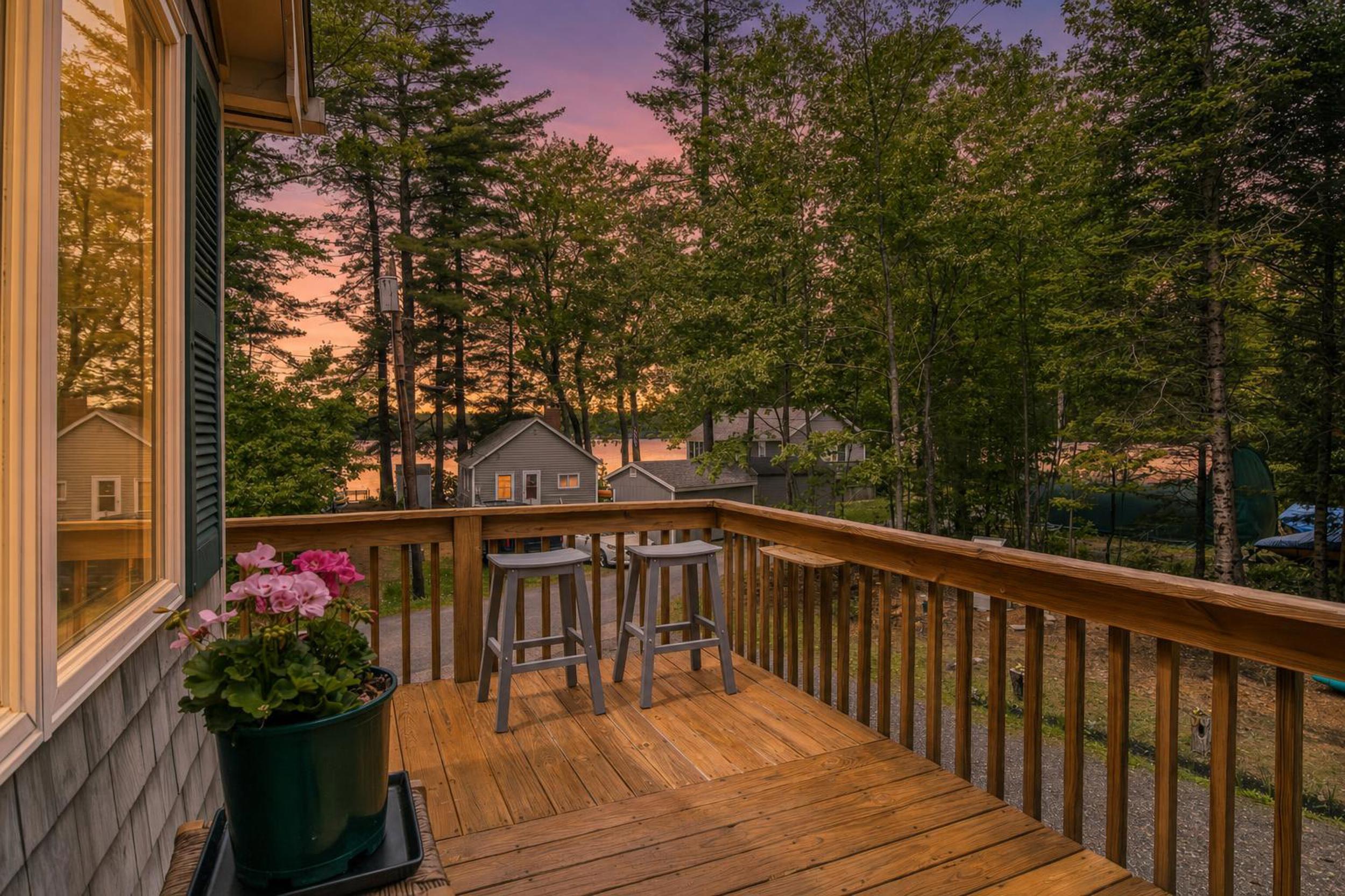 8 Bonny Eagle Pond Road